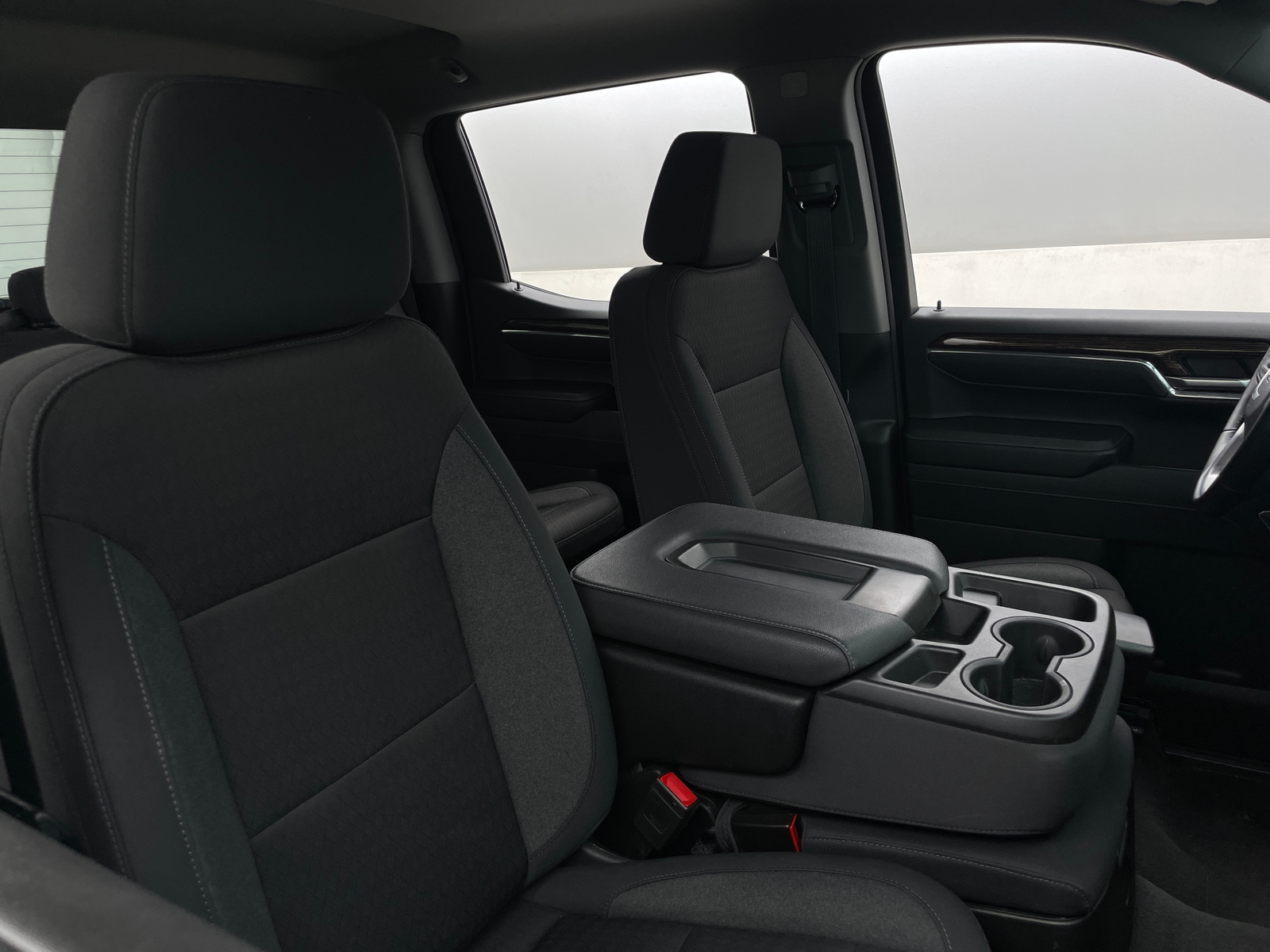 Thumbnail: 2024 GMC Sierra 1500 - 2