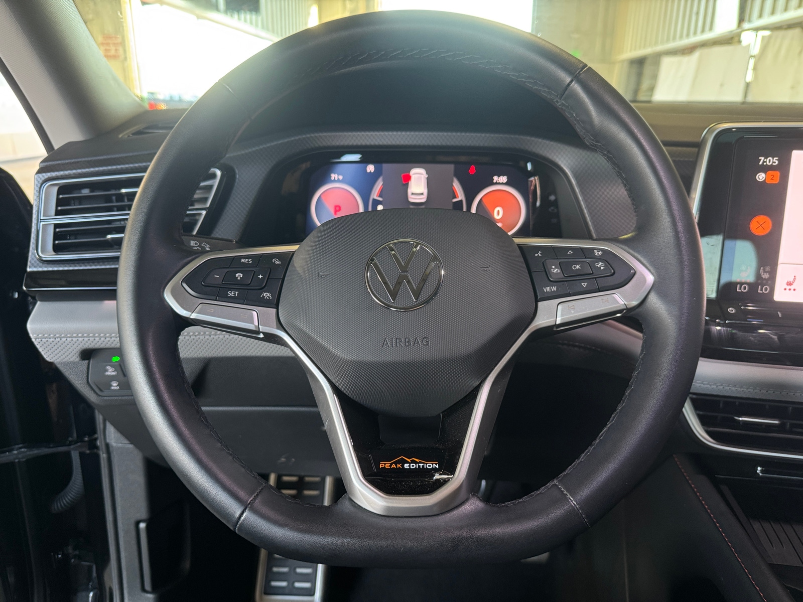 Thumbnail: 2025 Volkswagen Atlas - 5