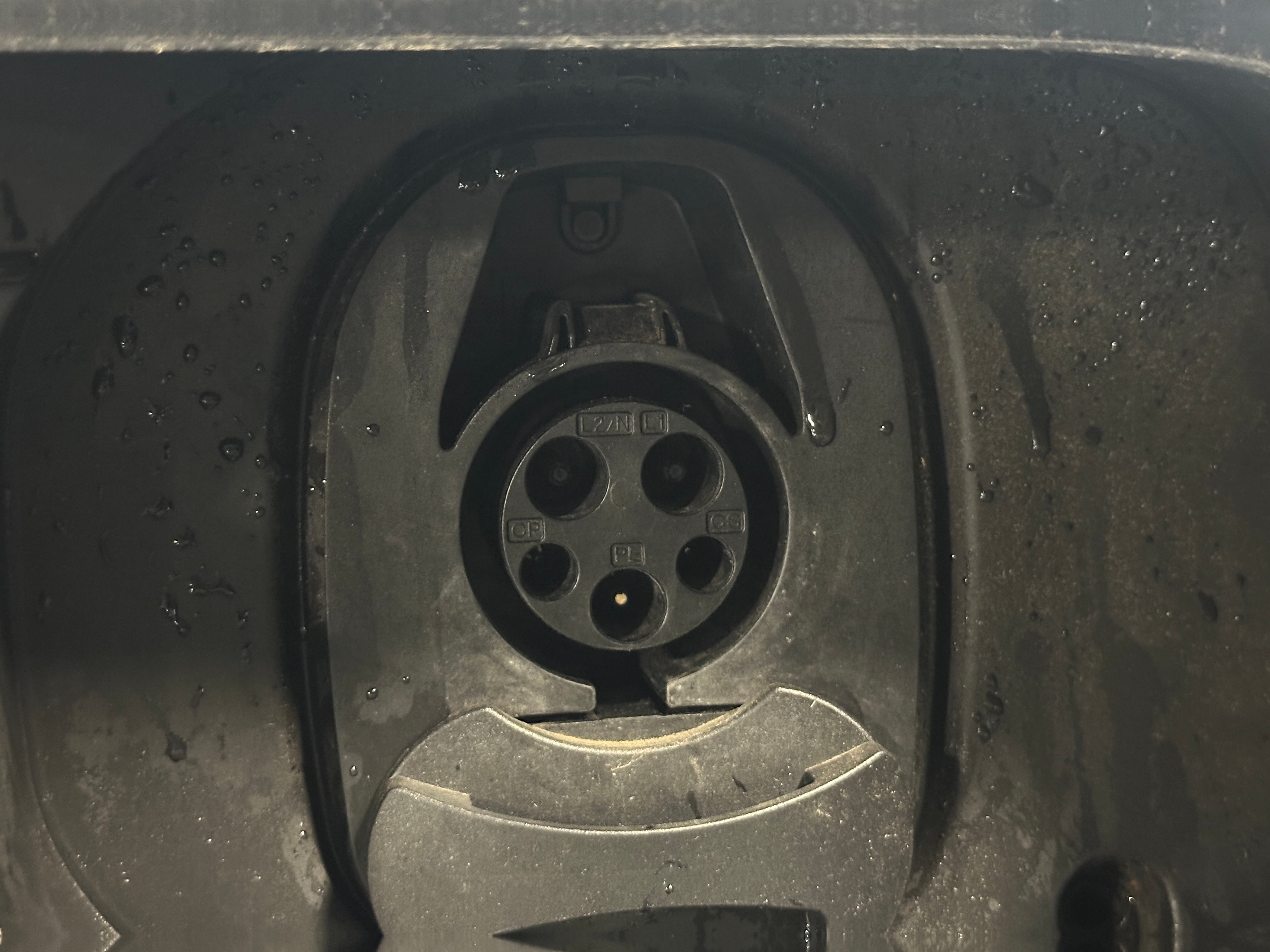 Used 2022 Volkswagen ID.4 PRO with VIN WVGJNPE20NP072416 for sale in Pewaukee, WI