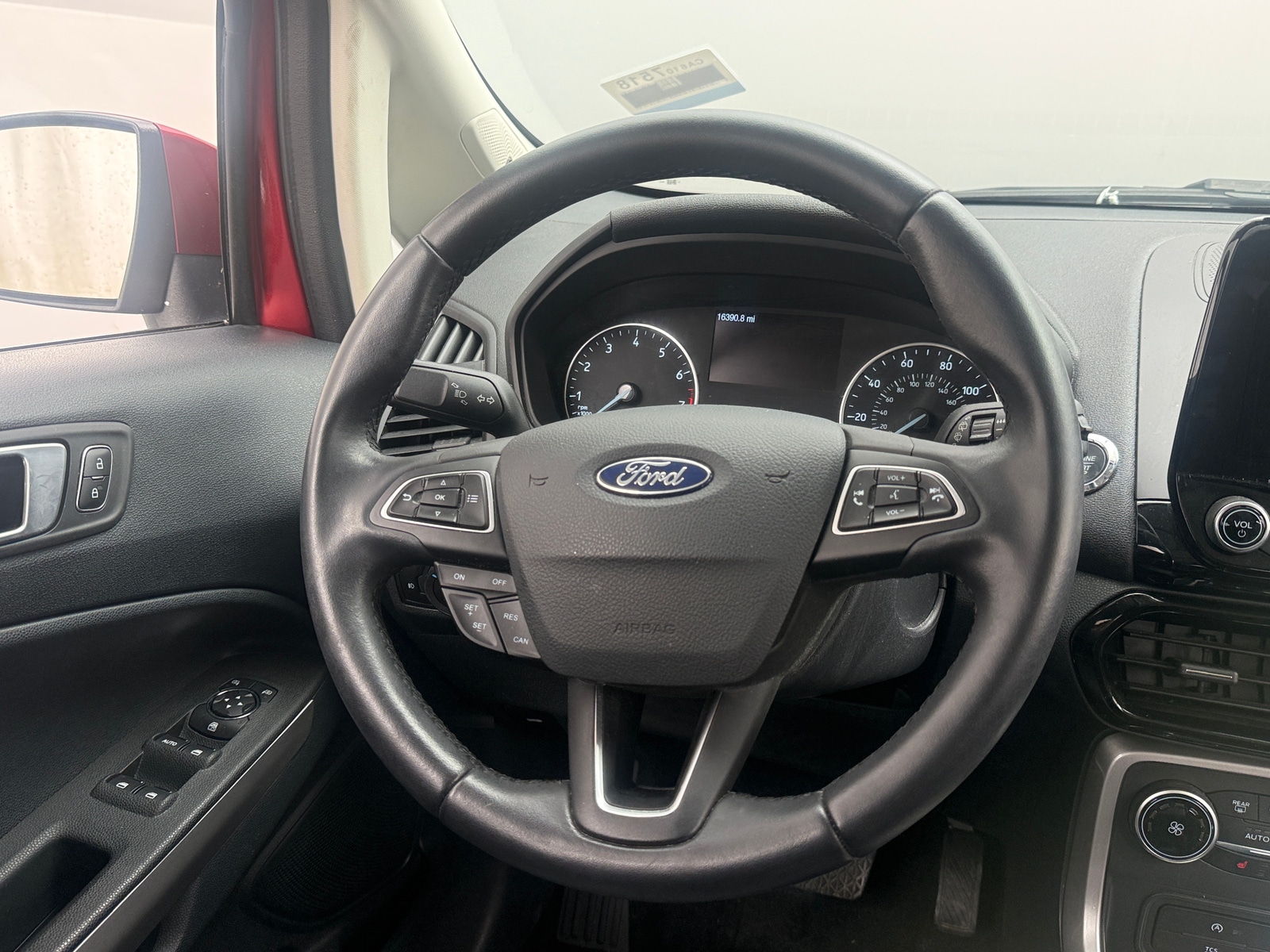 Thumbnail: 2018 Ford EcoSport - 4