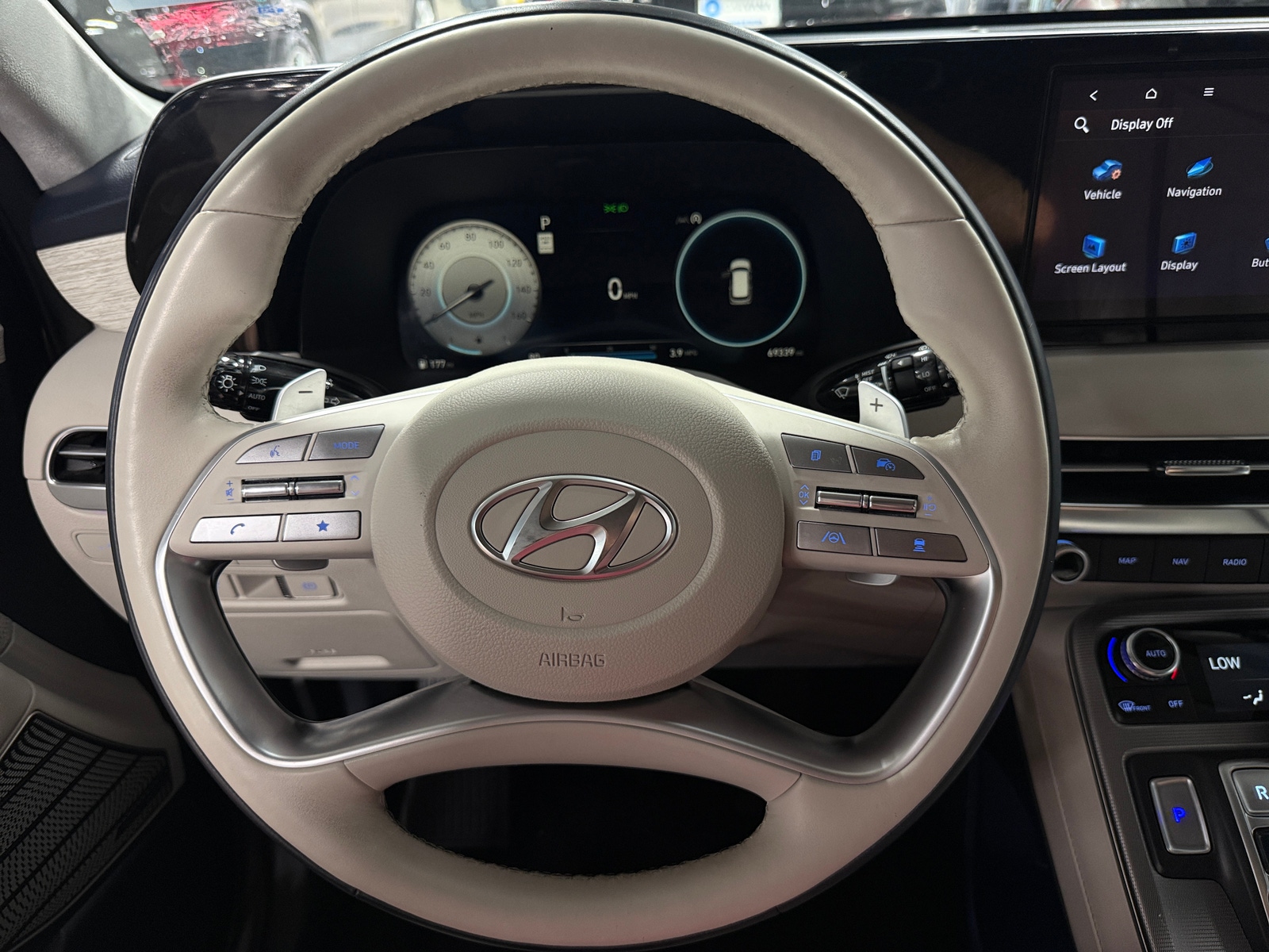 Thumbnail: 2023 Hyundai Palisade - 4