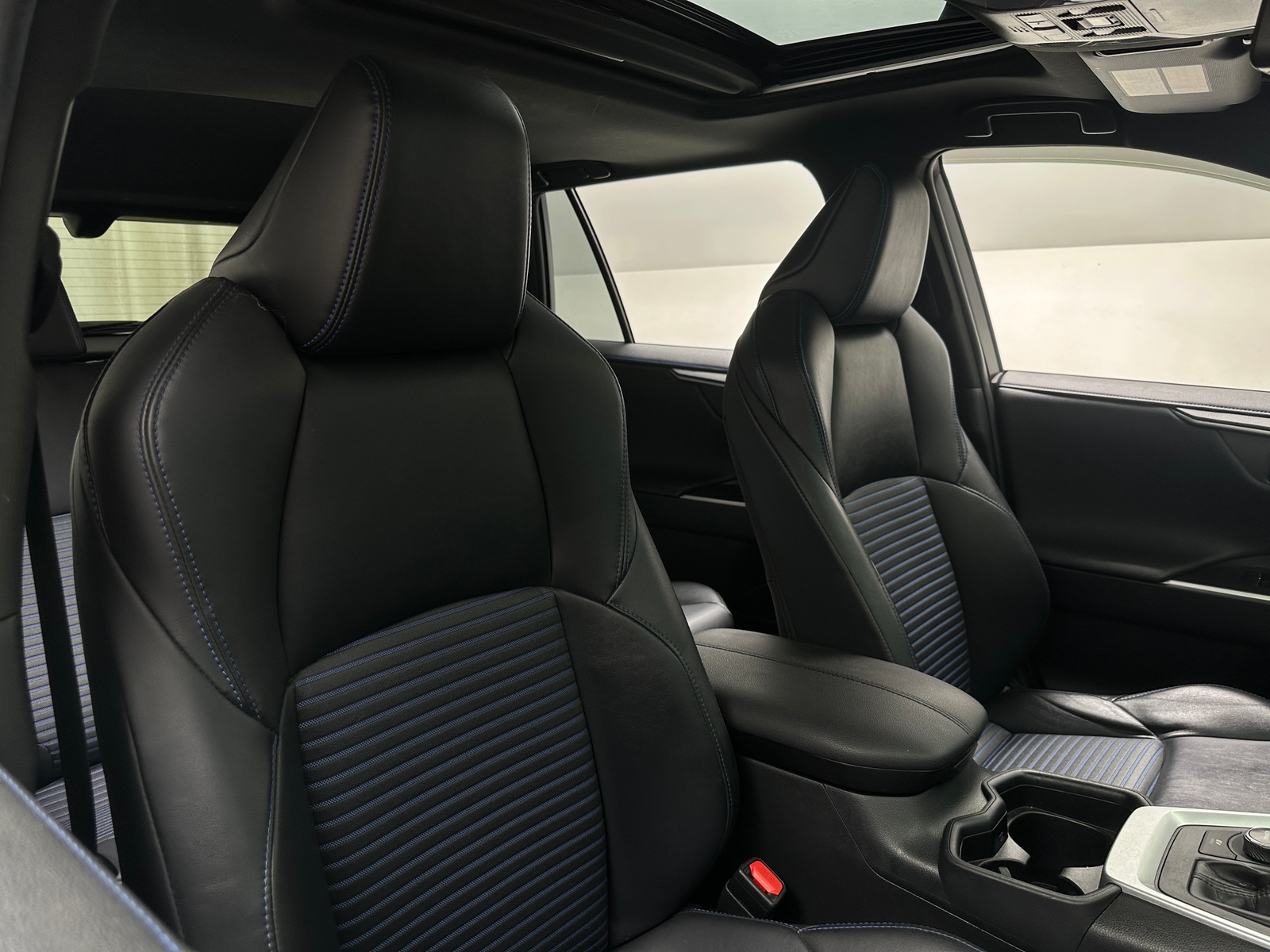 Thumbnail: 2019 Toyota RAV4 - 2