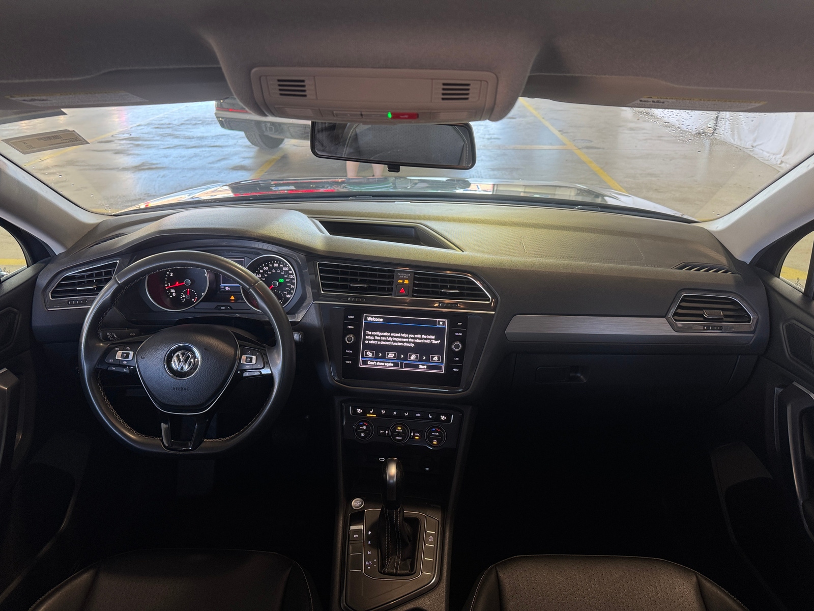 Thumbnail: 2021 Volkswagen Tiguan - 2