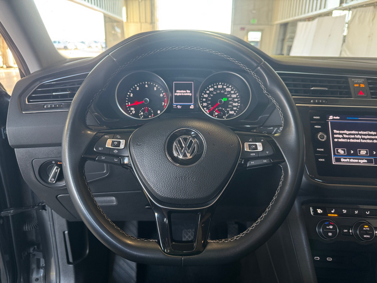 Thumbnail: 2021 Volkswagen Tiguan - 4