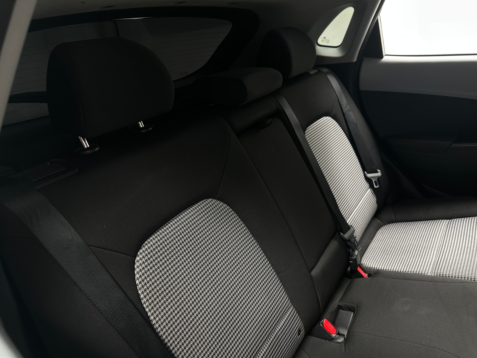 Thumbnail: 2019 Hyundai Kona - 6