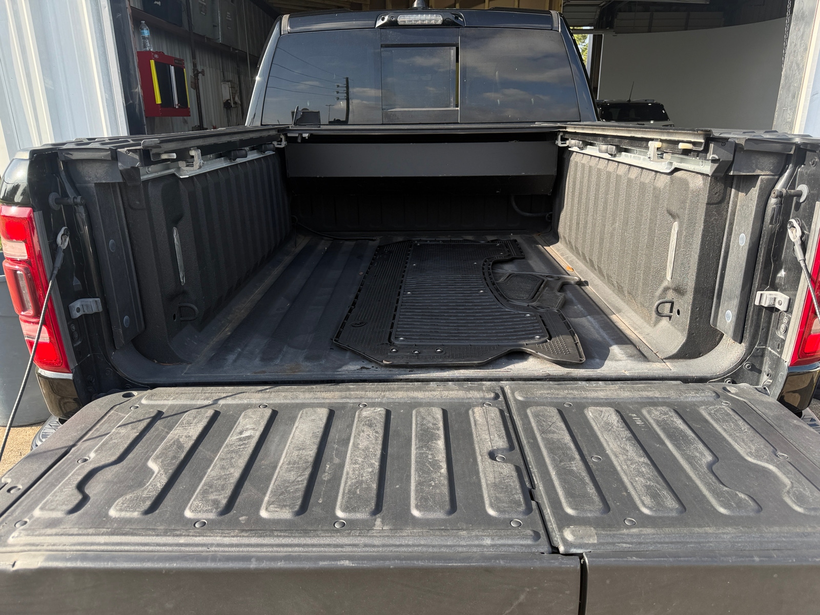 Thumbnail: 2023 RAM 1500 - 6