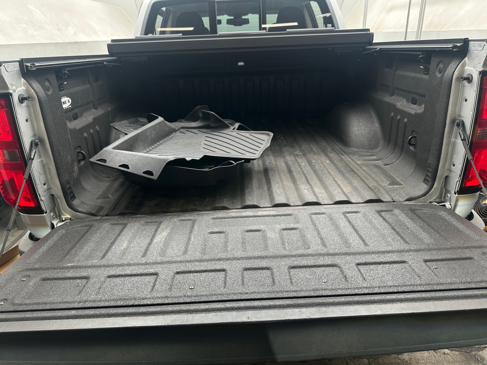 Thumbnail: 2018 Chevrolet Colorado - 6