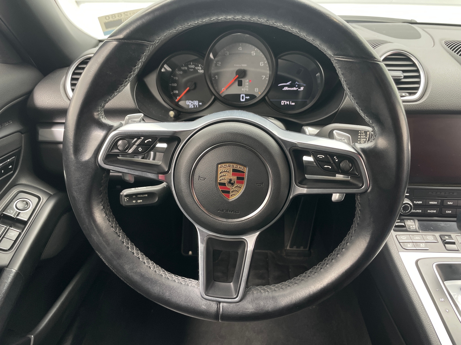 Thumbnail: 2017 Porsche 718 Boxster - 4