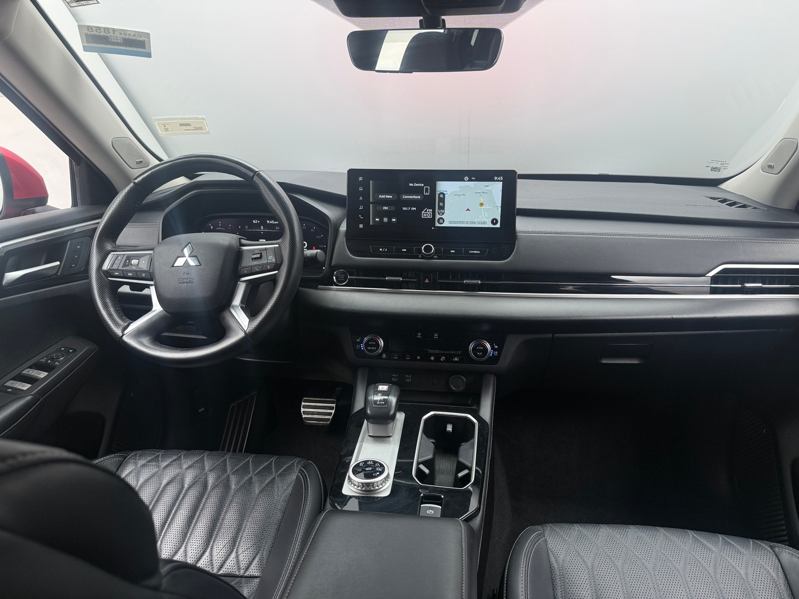 Thumbnail: 2025 Mitsubishi Outlander - 2