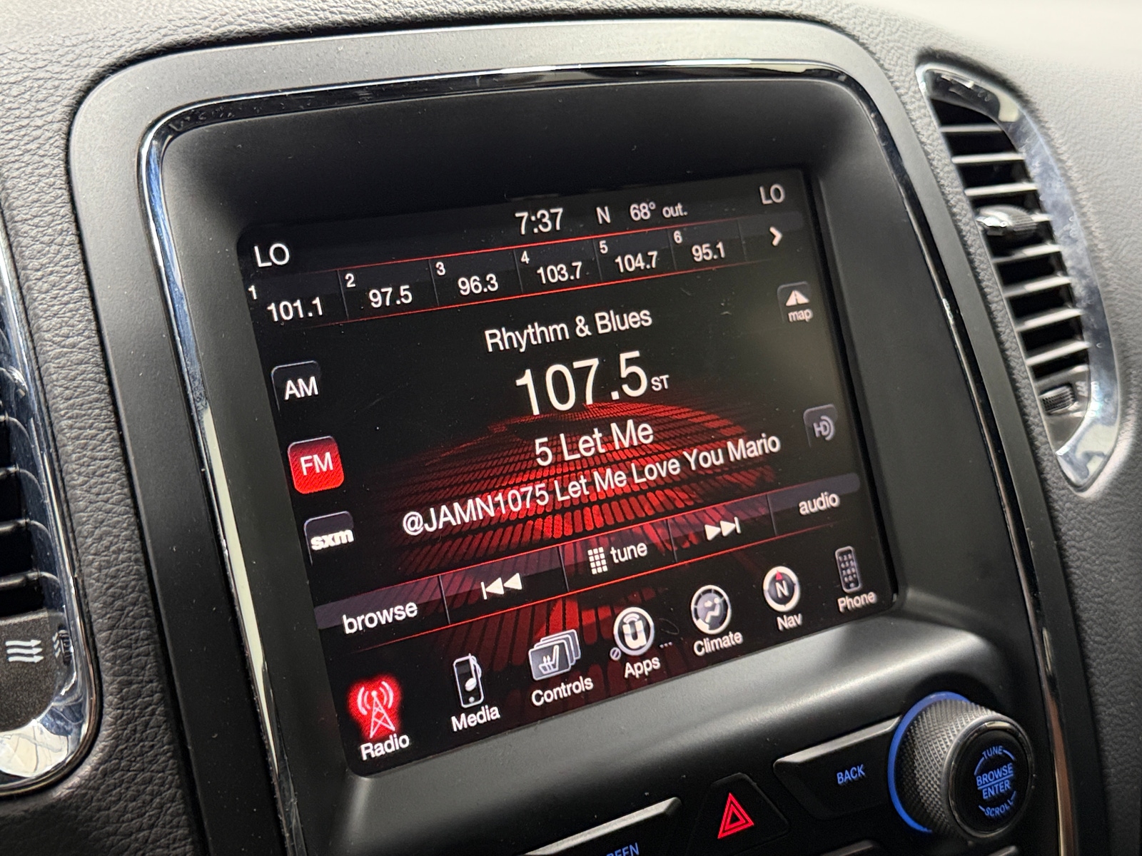 Thumbnail: 2016 Dodge Durango - 3