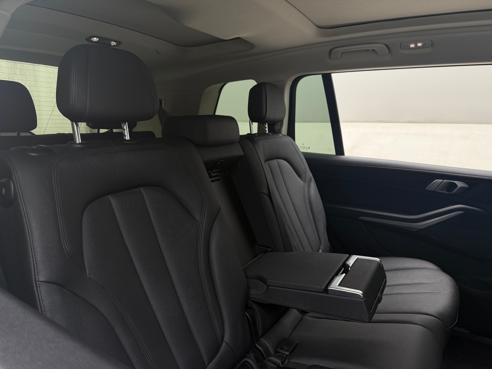 Thumbnail: 2021 BMW X7 - 5