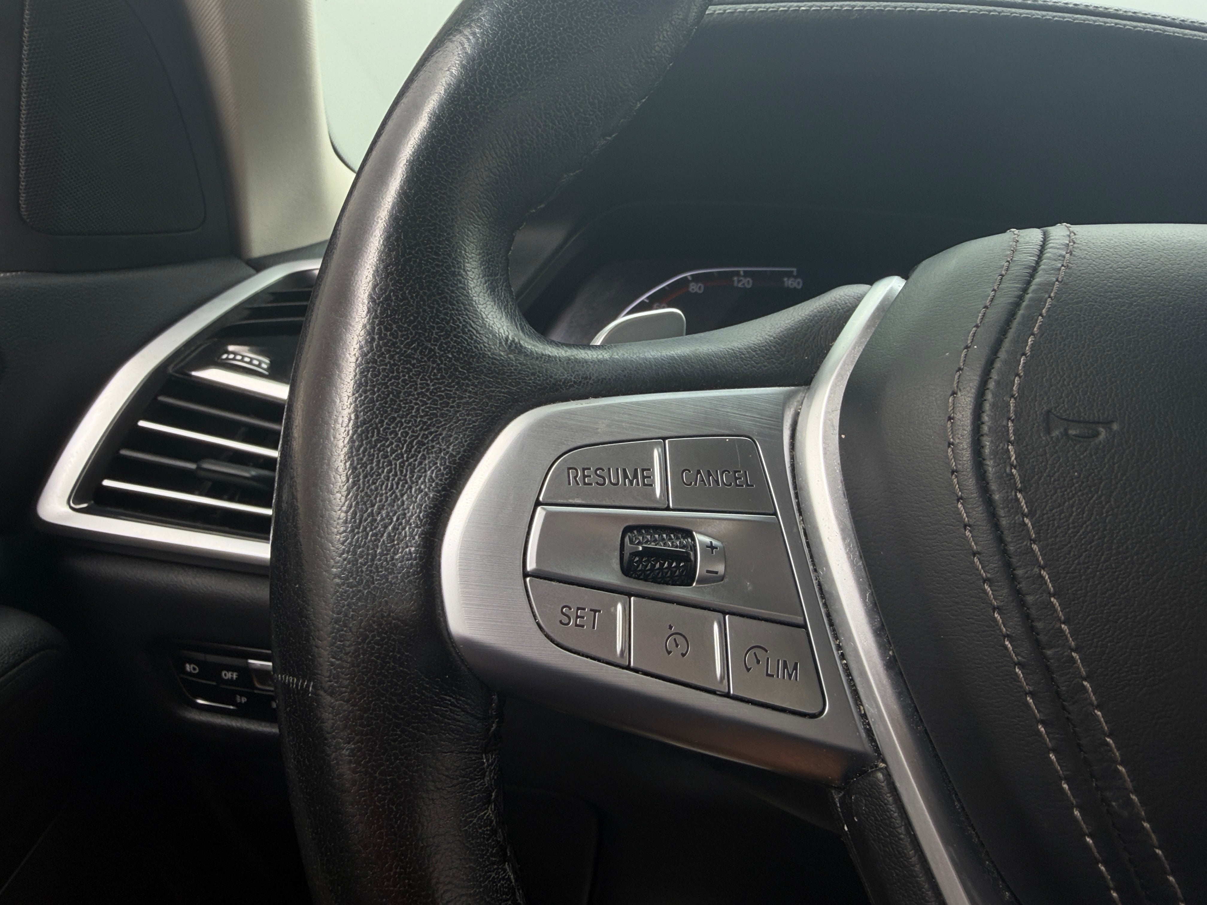 2021 BMW X7 40i - Photo 16