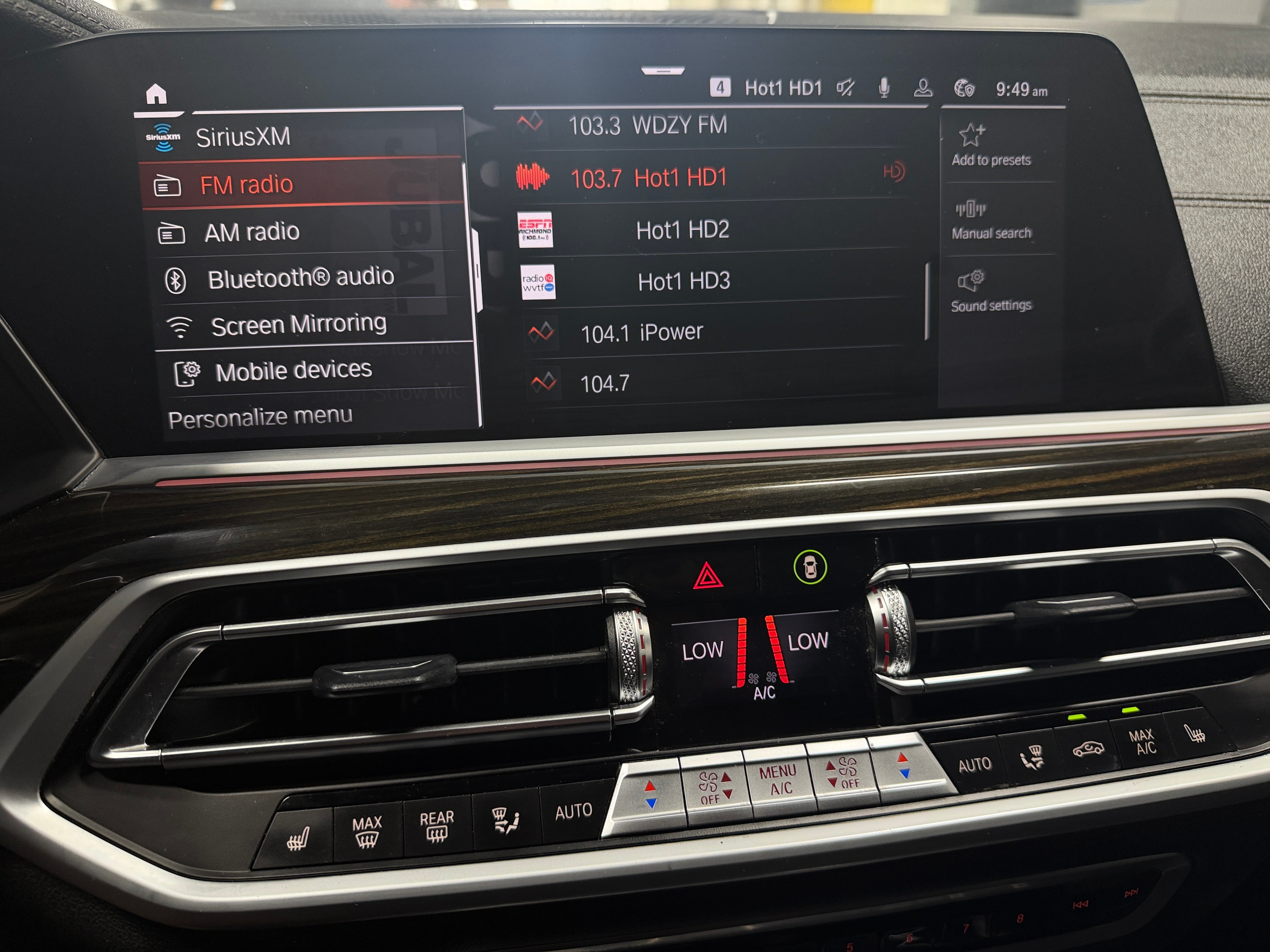 2021 BMW X7 40i - Photo 18