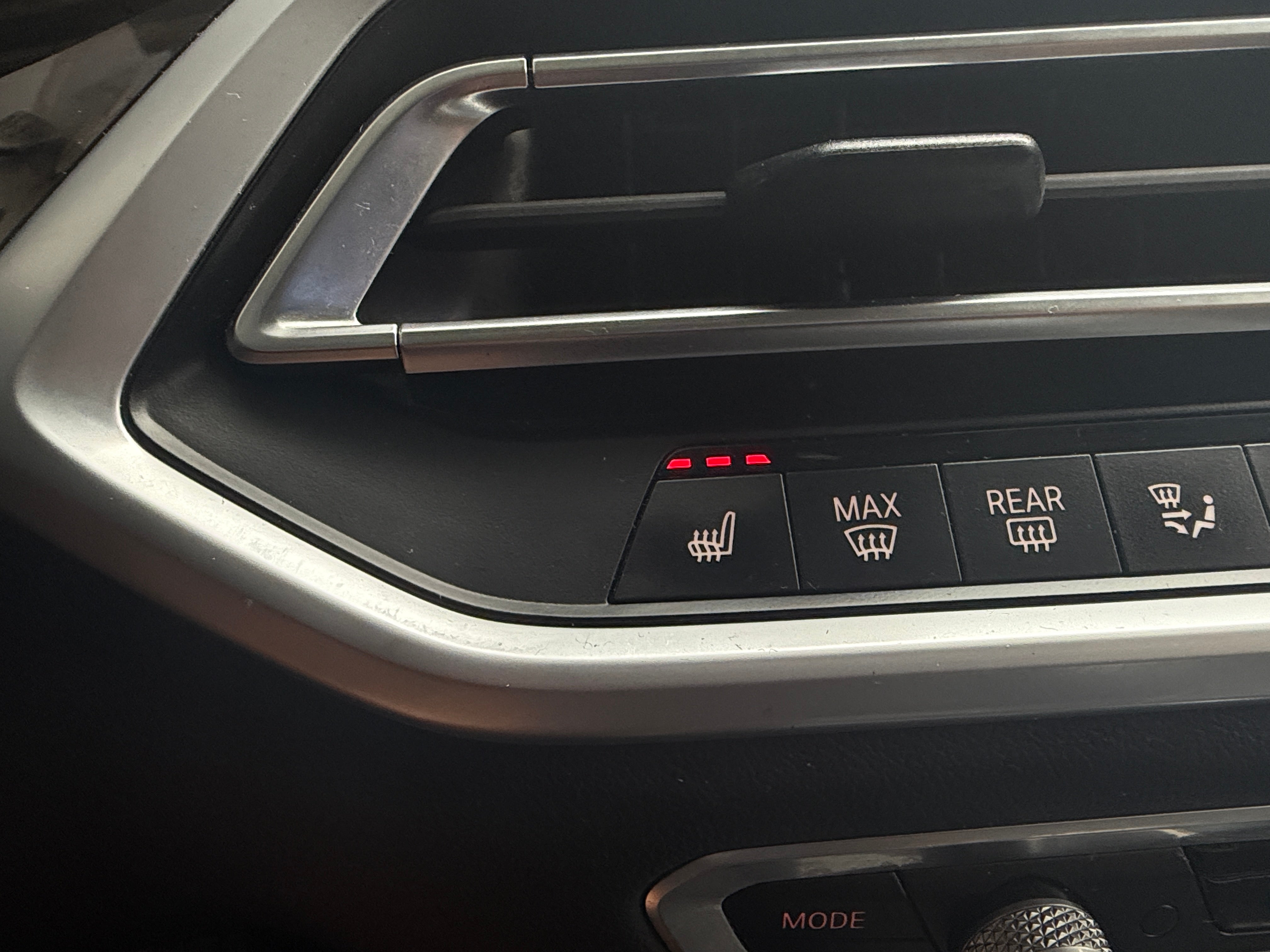 2021 BMW X7 40i - Photo 21