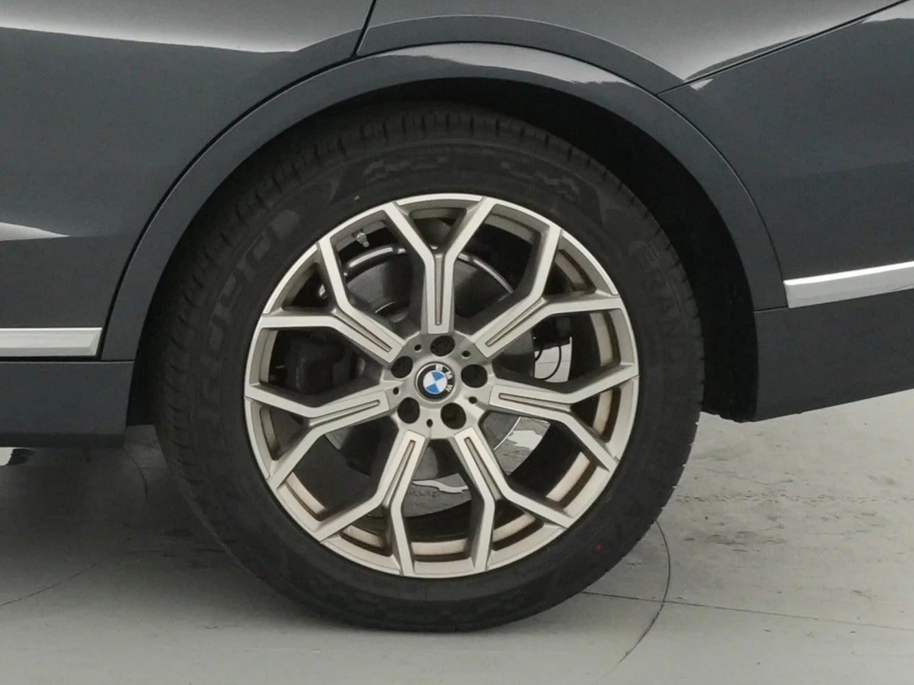 2021 BMW X7 40i - Photo 24