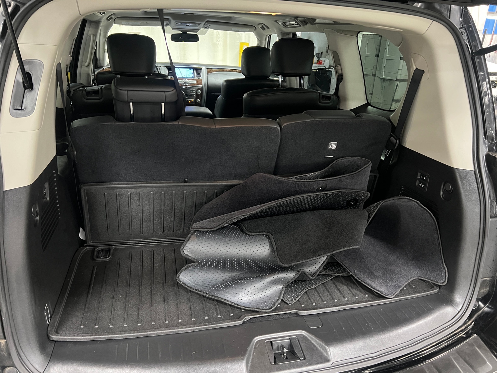 Thumbnail: 2019 Nissan Armada - 6