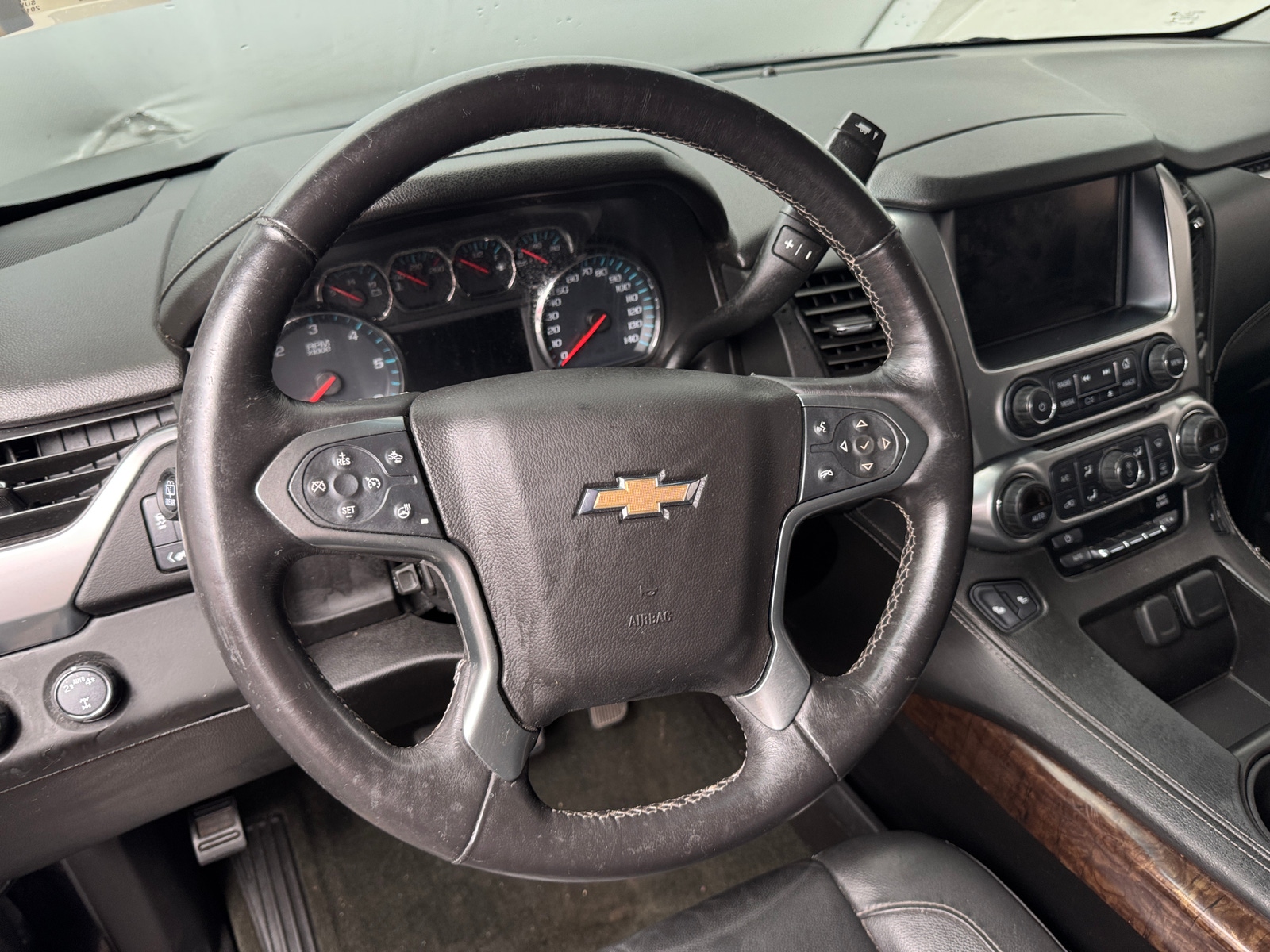 Thumbnail: 2017 Chevrolet Tahoe - 4