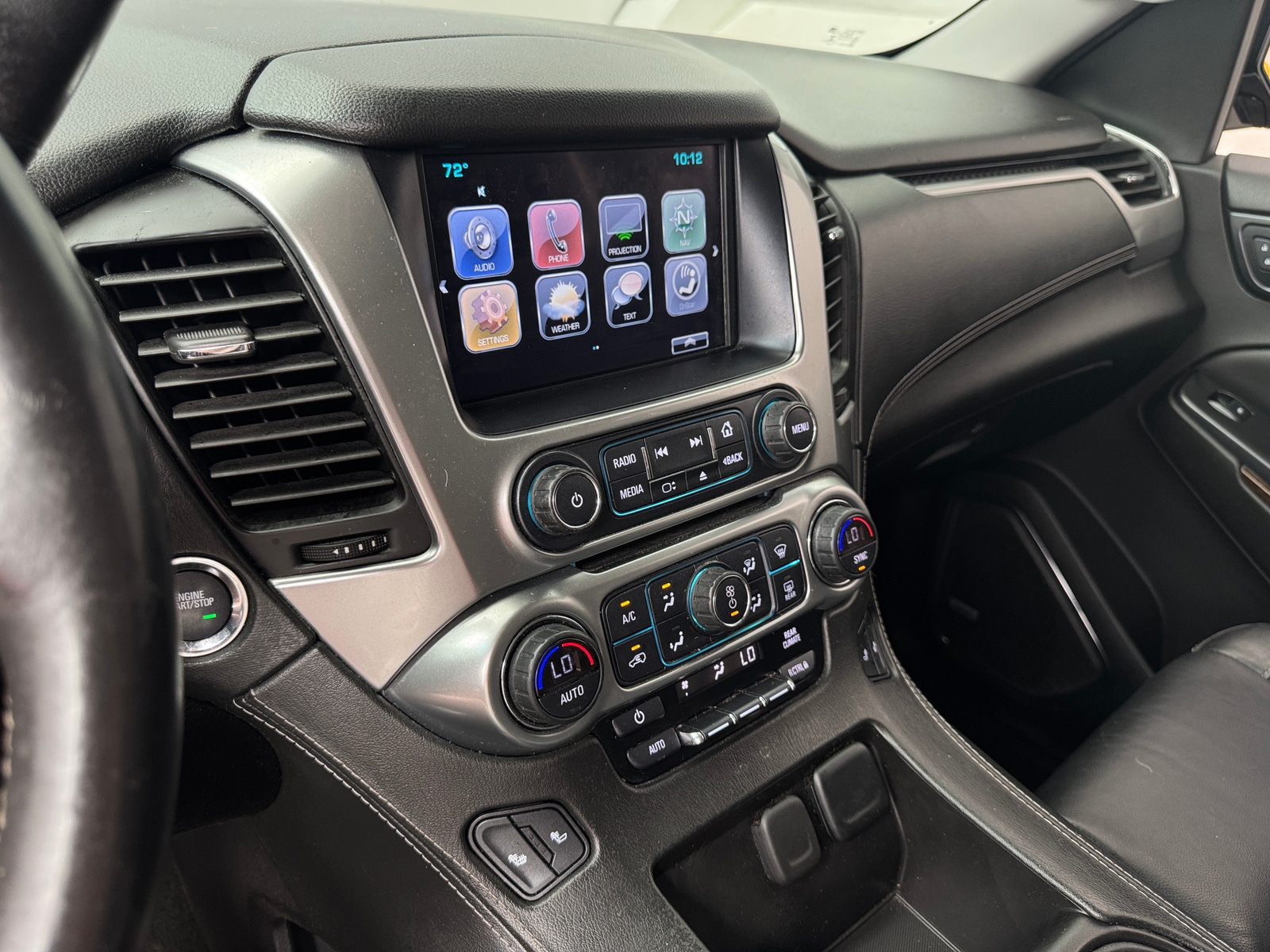 Thumbnail: 2017 Chevrolet Tahoe - 3