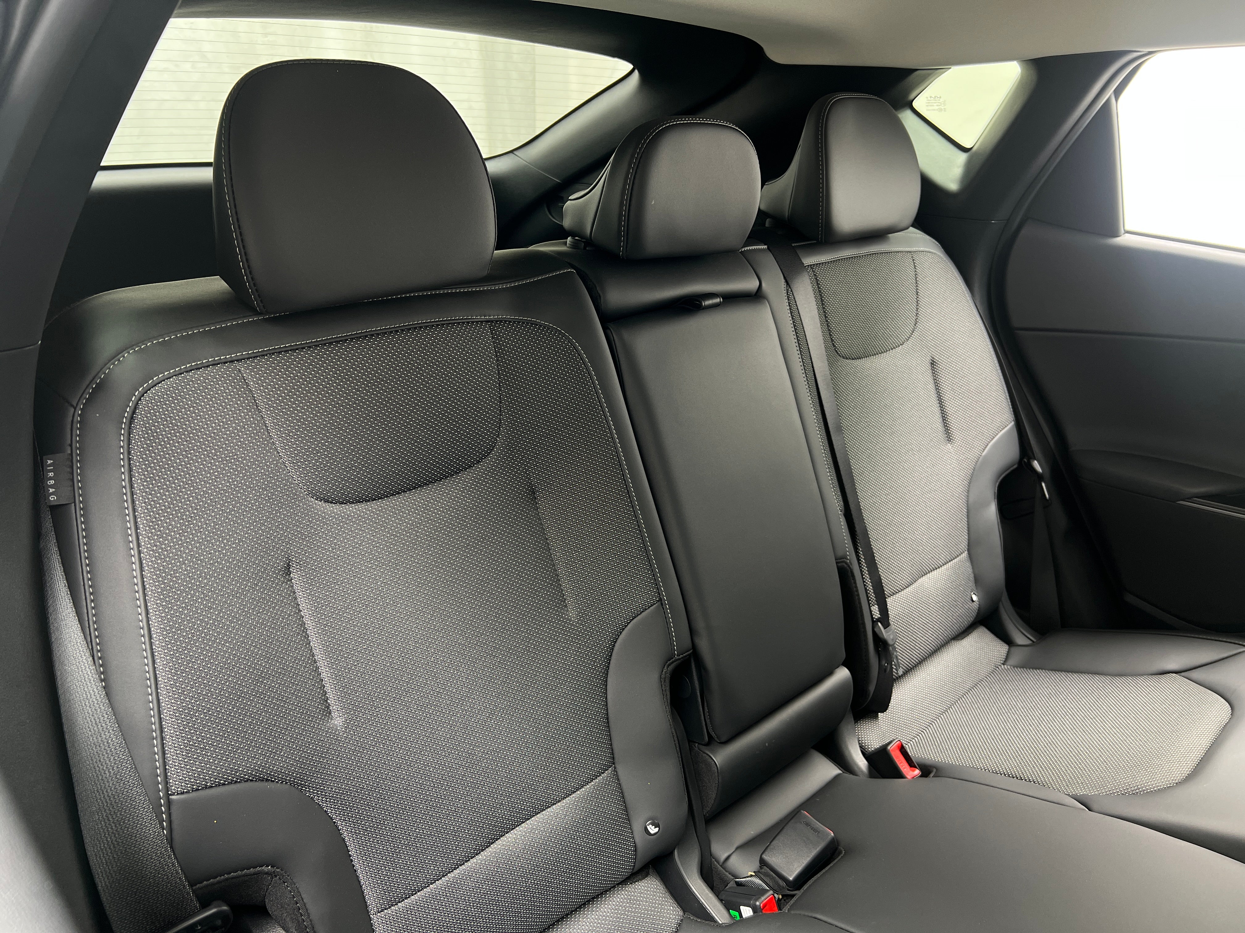 Used 2025 Kia EV6 Light L/R with VIN 5XYC3DJC6SG009450 for sale in Auburn, WA