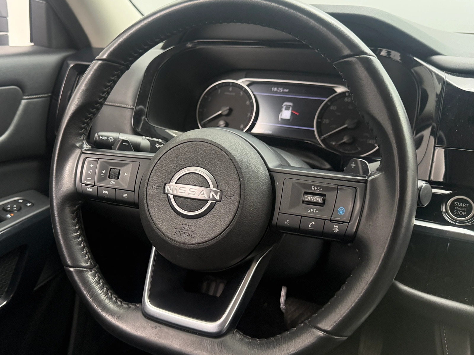 Thumbnail: 2024 Nissan Pathfinder - 5