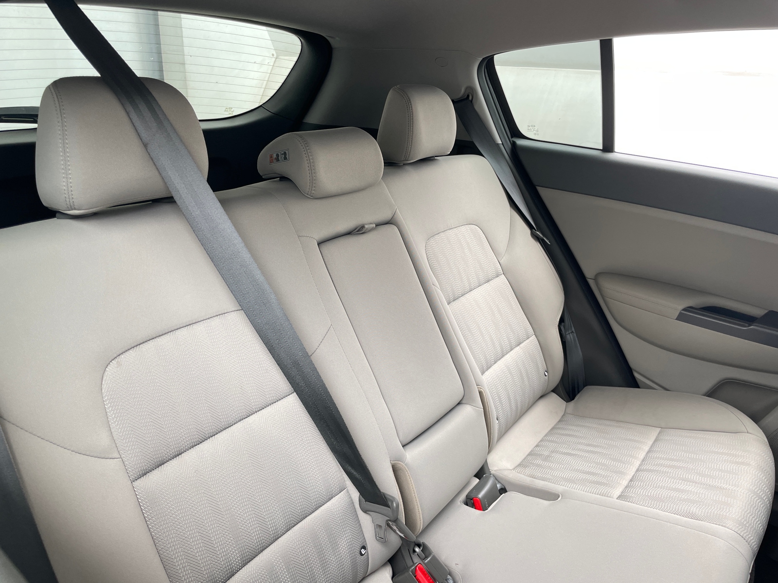 Thumbnail: 2017 Kia Sportage - 6