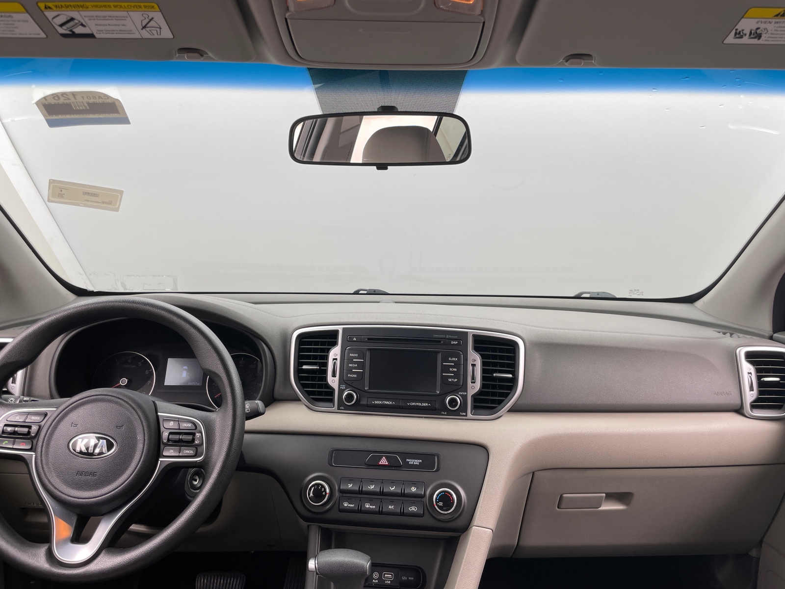 Thumbnail: 2017 Kia Sportage - 3