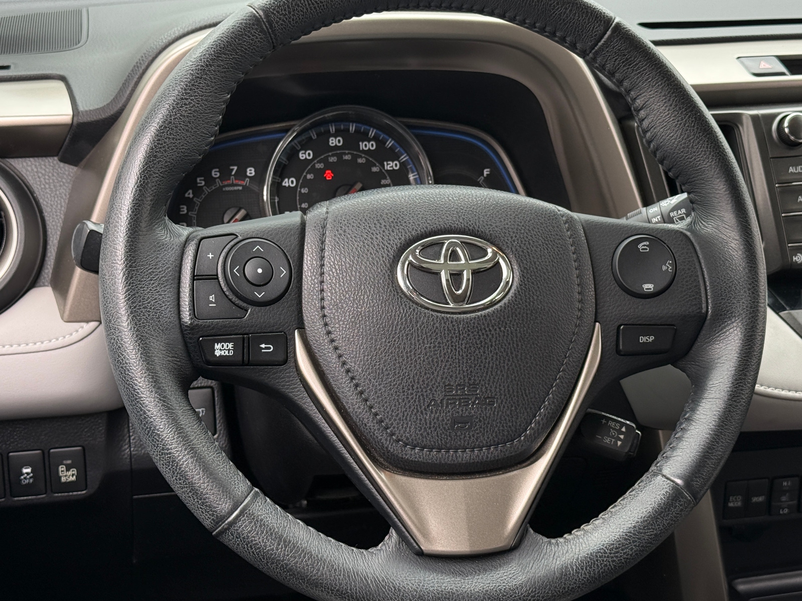 Thumbnail: 2015 Toyota RAV4 - 5