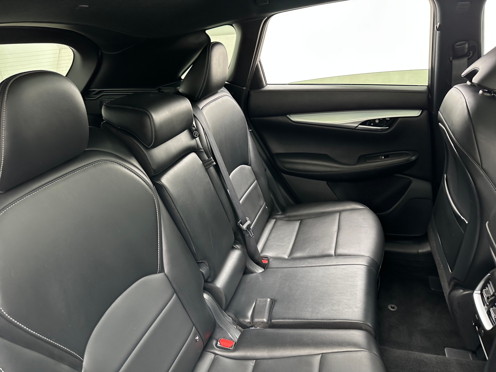 Thumbnail: 2020 INFINITI QX50 - 5