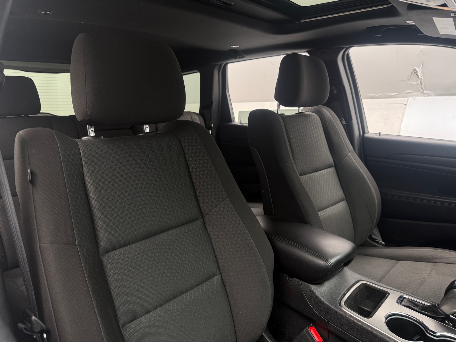 Thumbnail: 2020 Jeep Grand Cherokee - 2