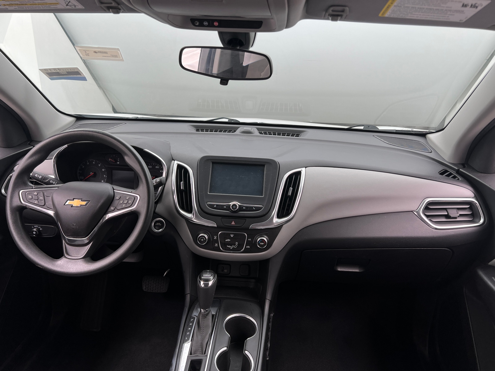 Thumbnail: 2018 Chevrolet Equinox - 3