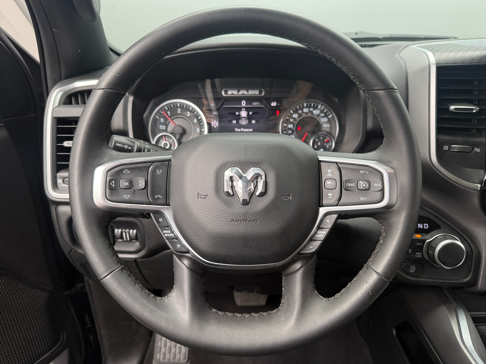Thumbnail: 2025 RAM 1500 - 5