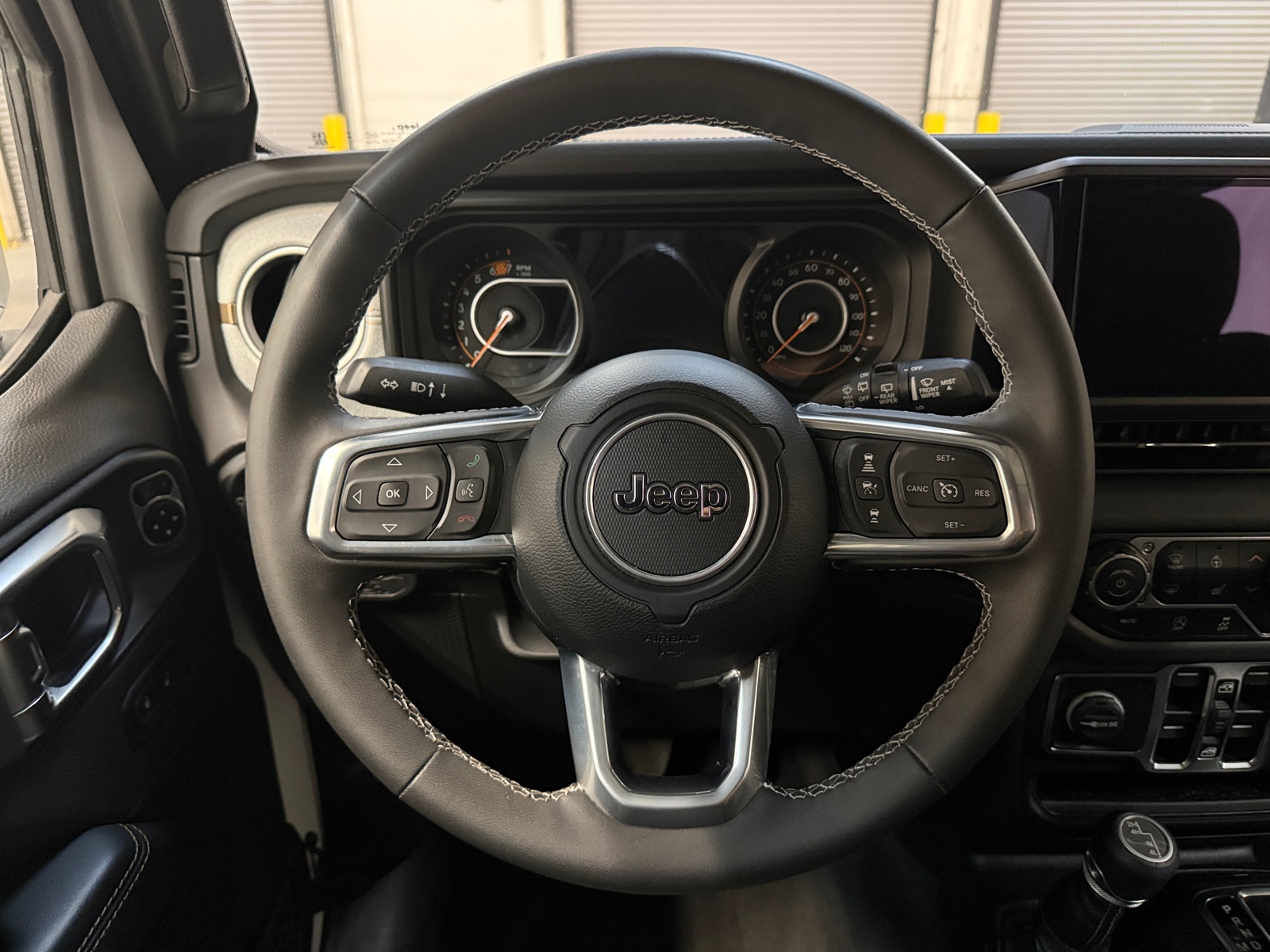 Thumbnail: 2025 Jeep Wrangler - 5