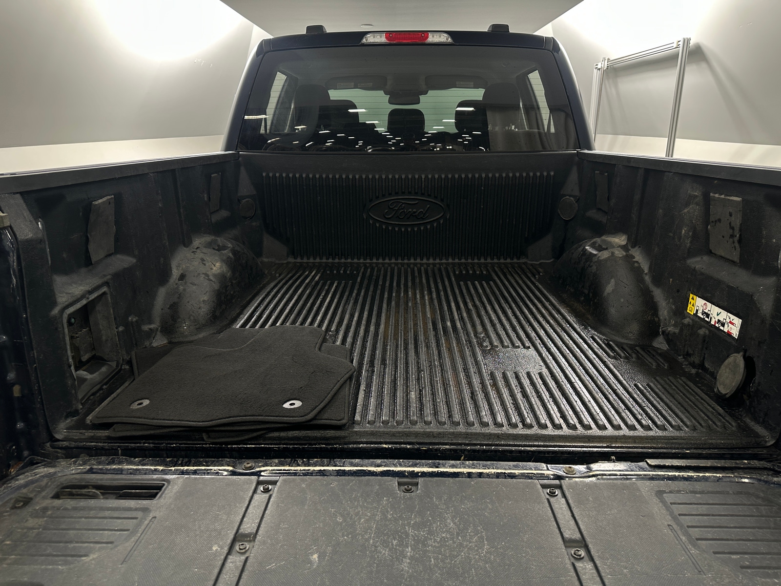 Thumbnail: 2021 Ford Econoline - 7
