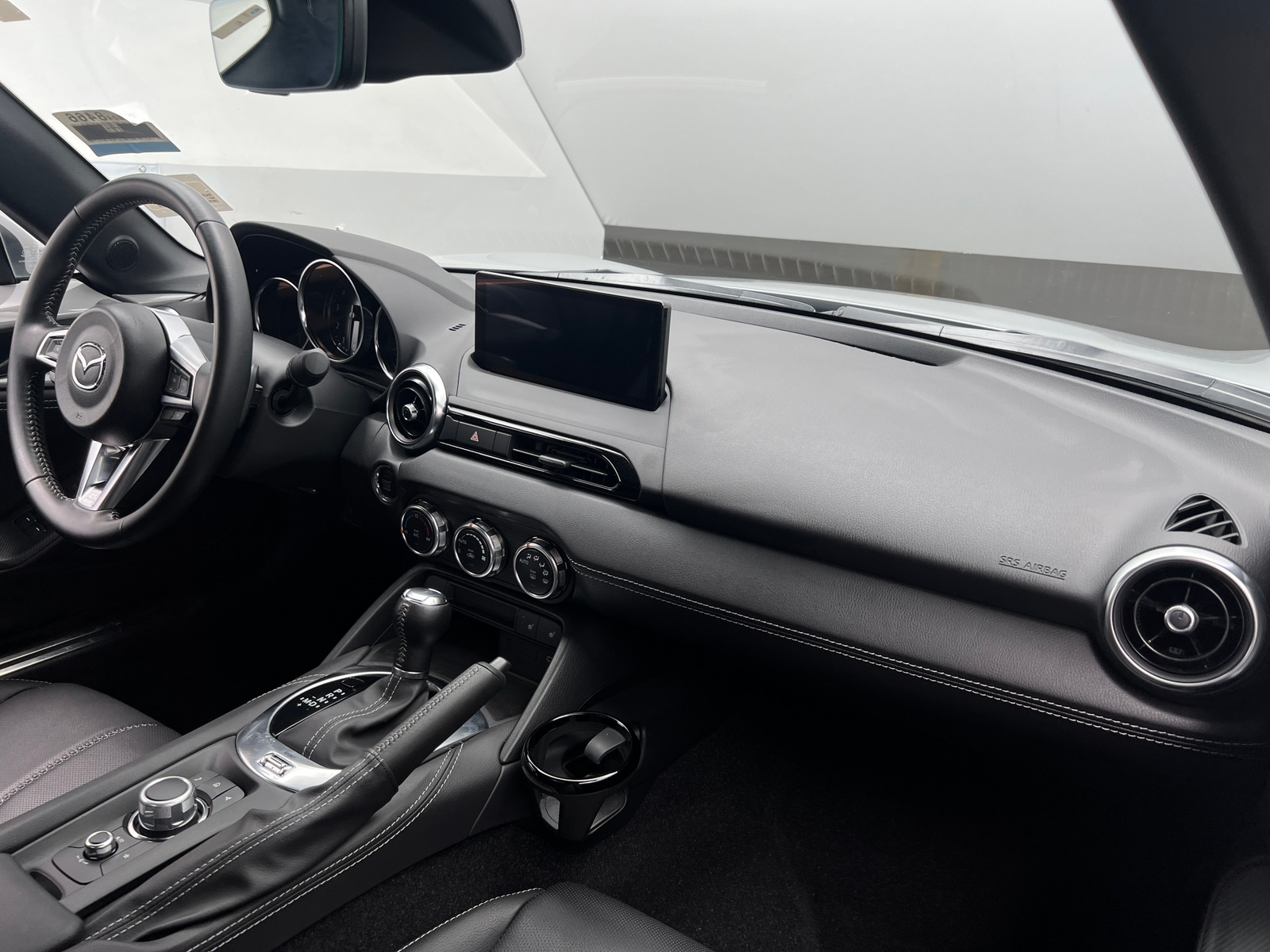 Thumbnail: 2024 Mazda MX-5 Miata - 2
