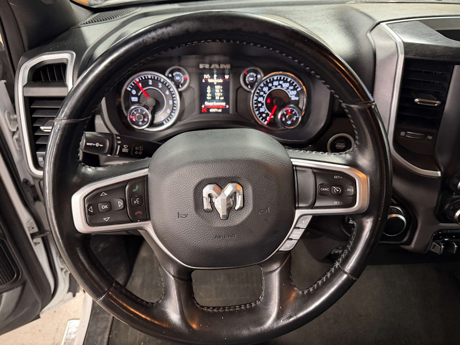 Thumbnail: 2023 RAM 1500 - 5