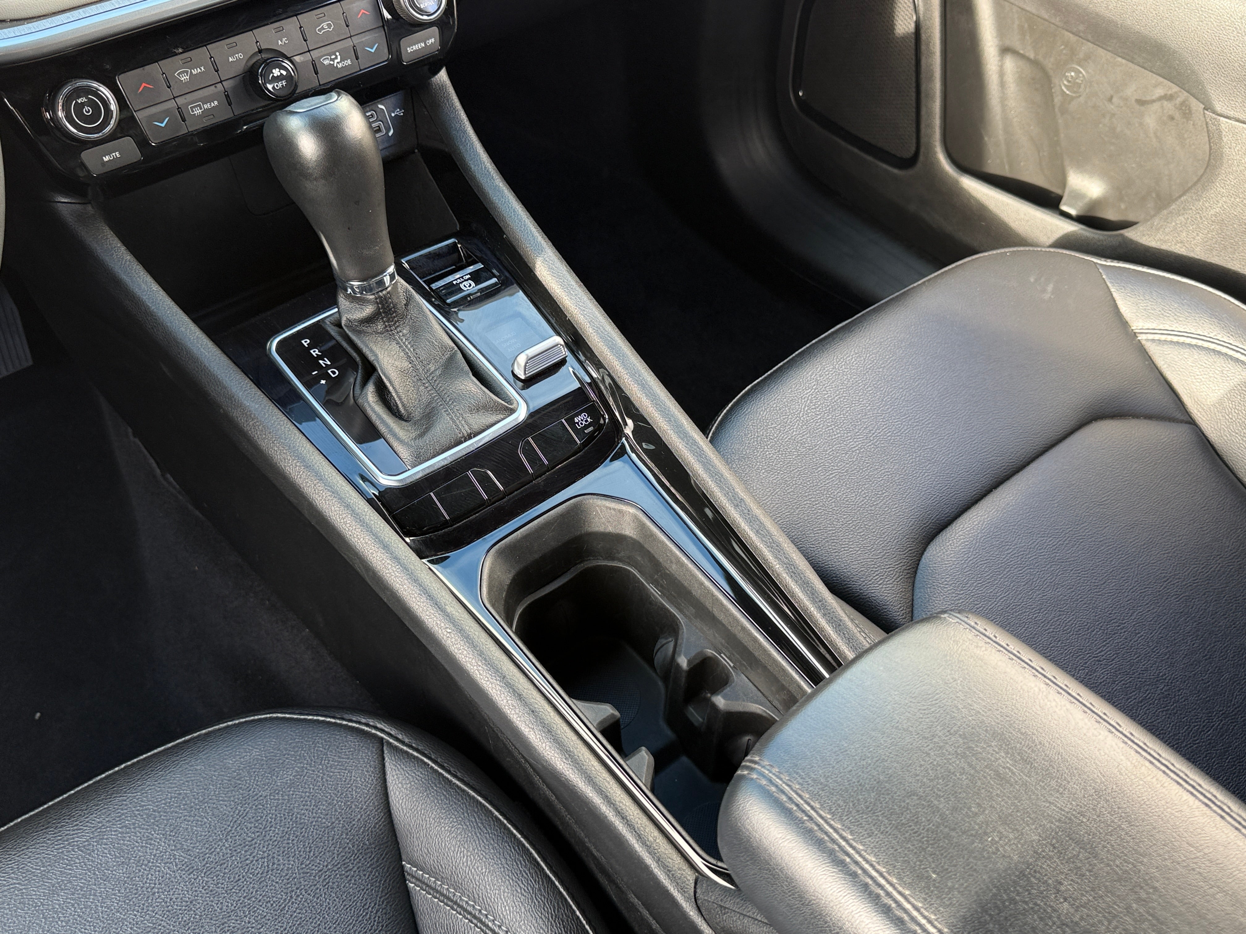 2025 Jeep Compass Limited - Photo 9