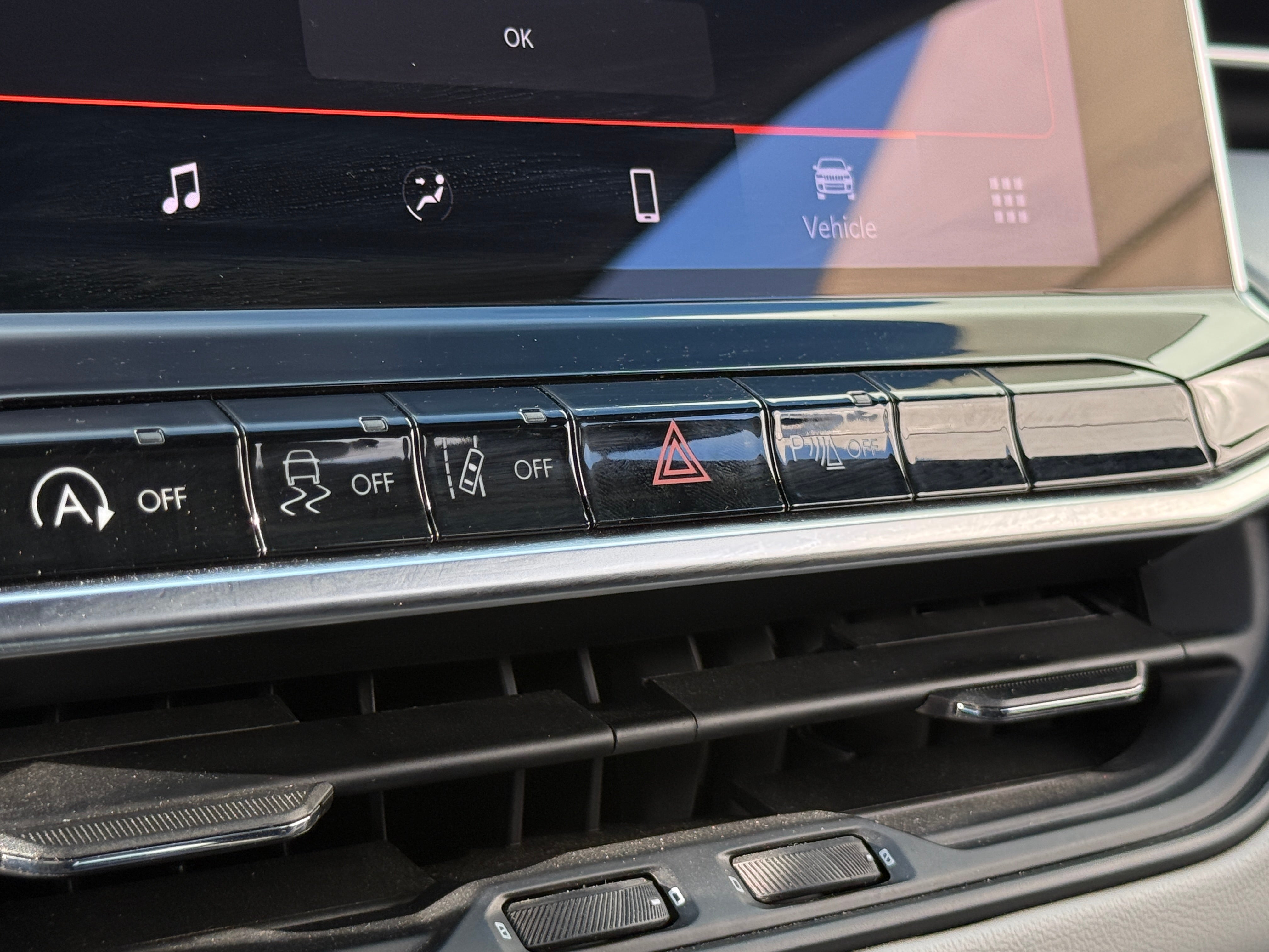 2025 Jeep Compass Limited - Photo 13