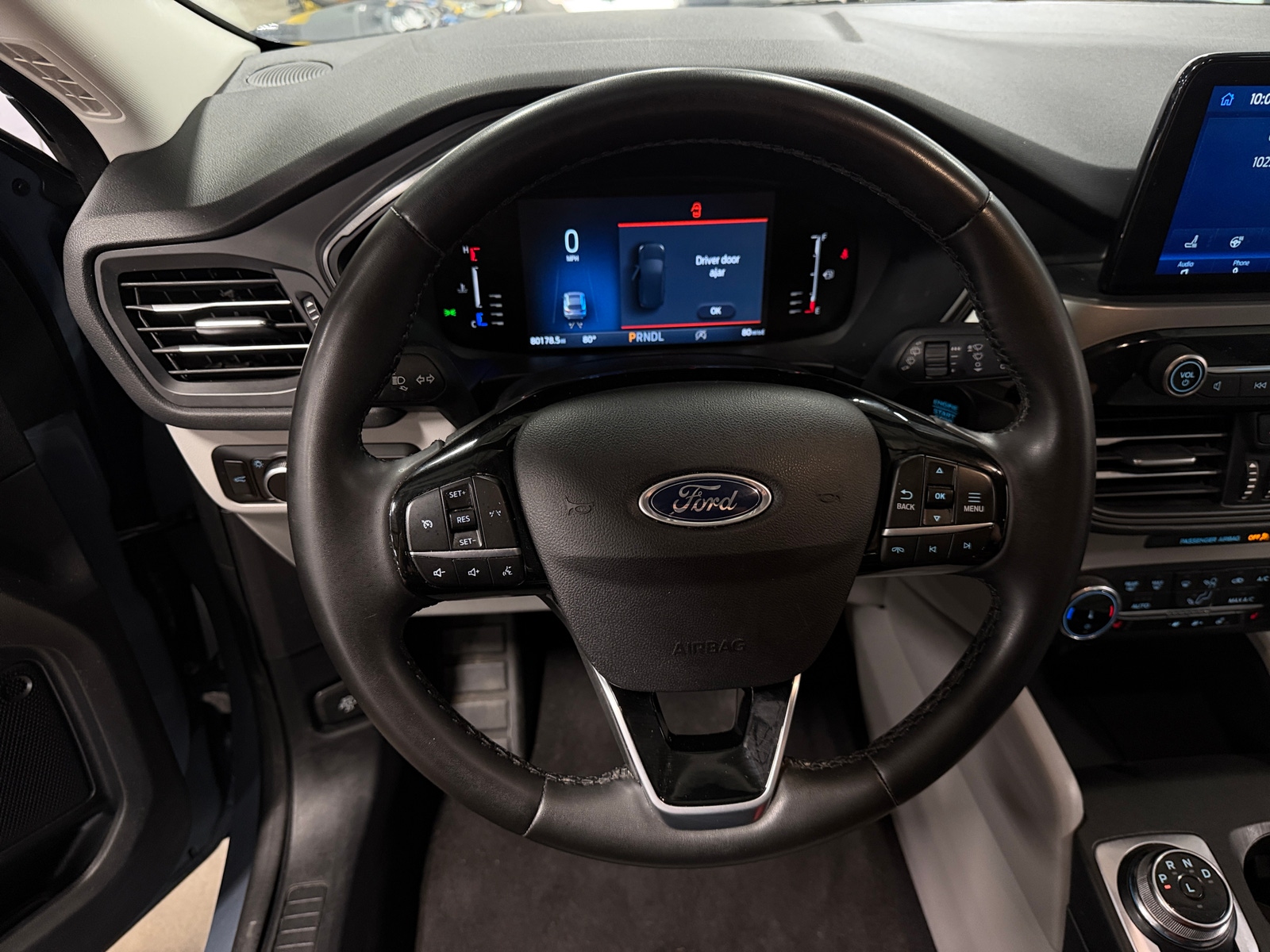 Thumbnail: 2023 Ford Escape - 5