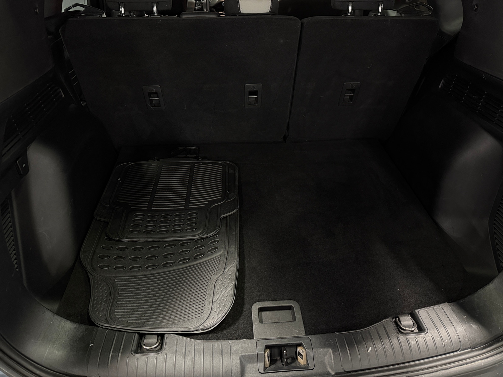 Thumbnail: 2023 Ford Escape - 7