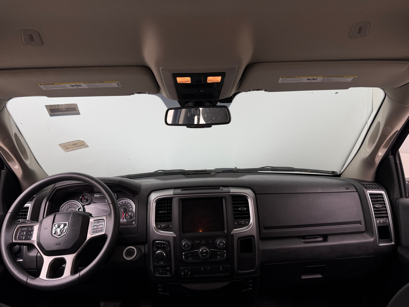 Thumbnail: 2022 RAM 1500 Classic - 3