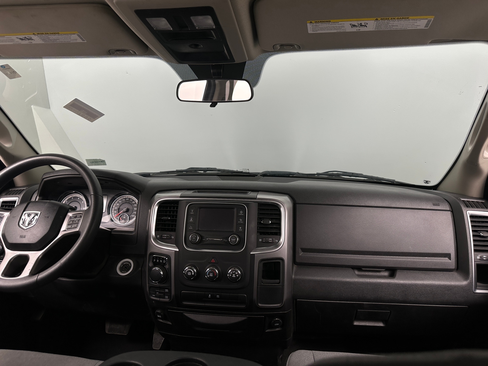 Thumbnail: 2024 RAM 1500 Classic - 3