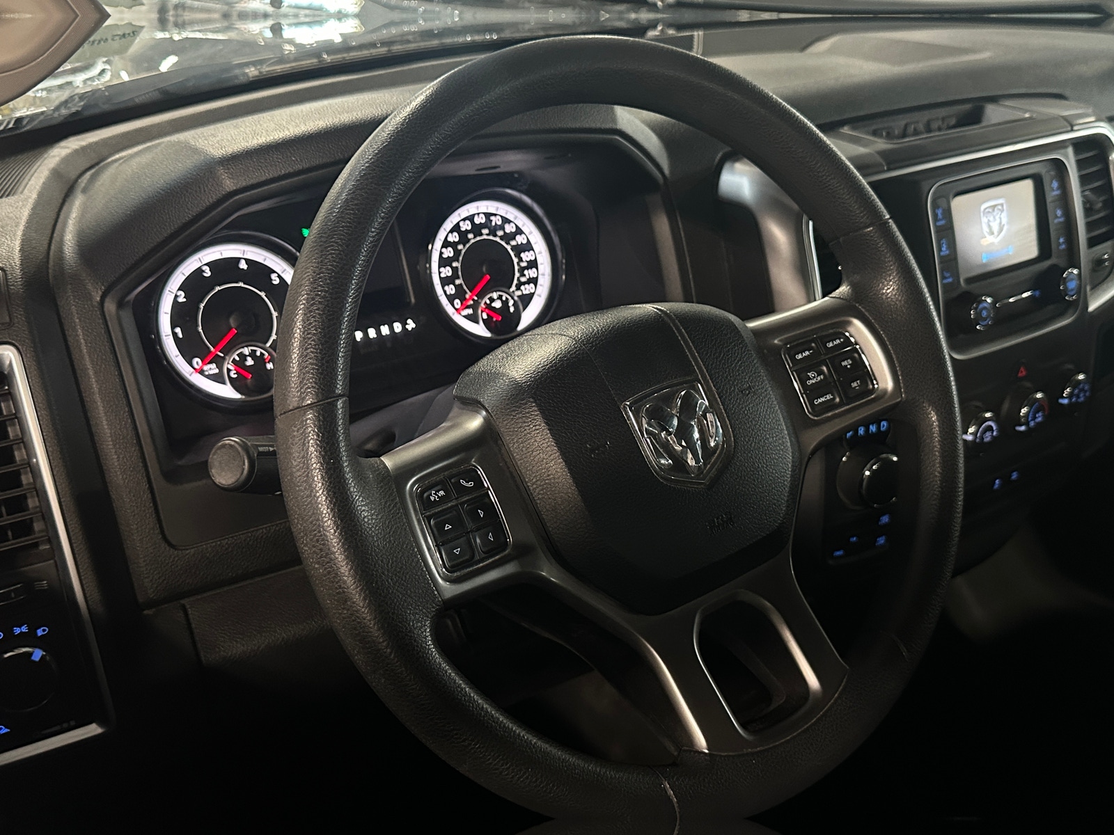 Thumbnail: 2024 RAM 1500 Classic - 5