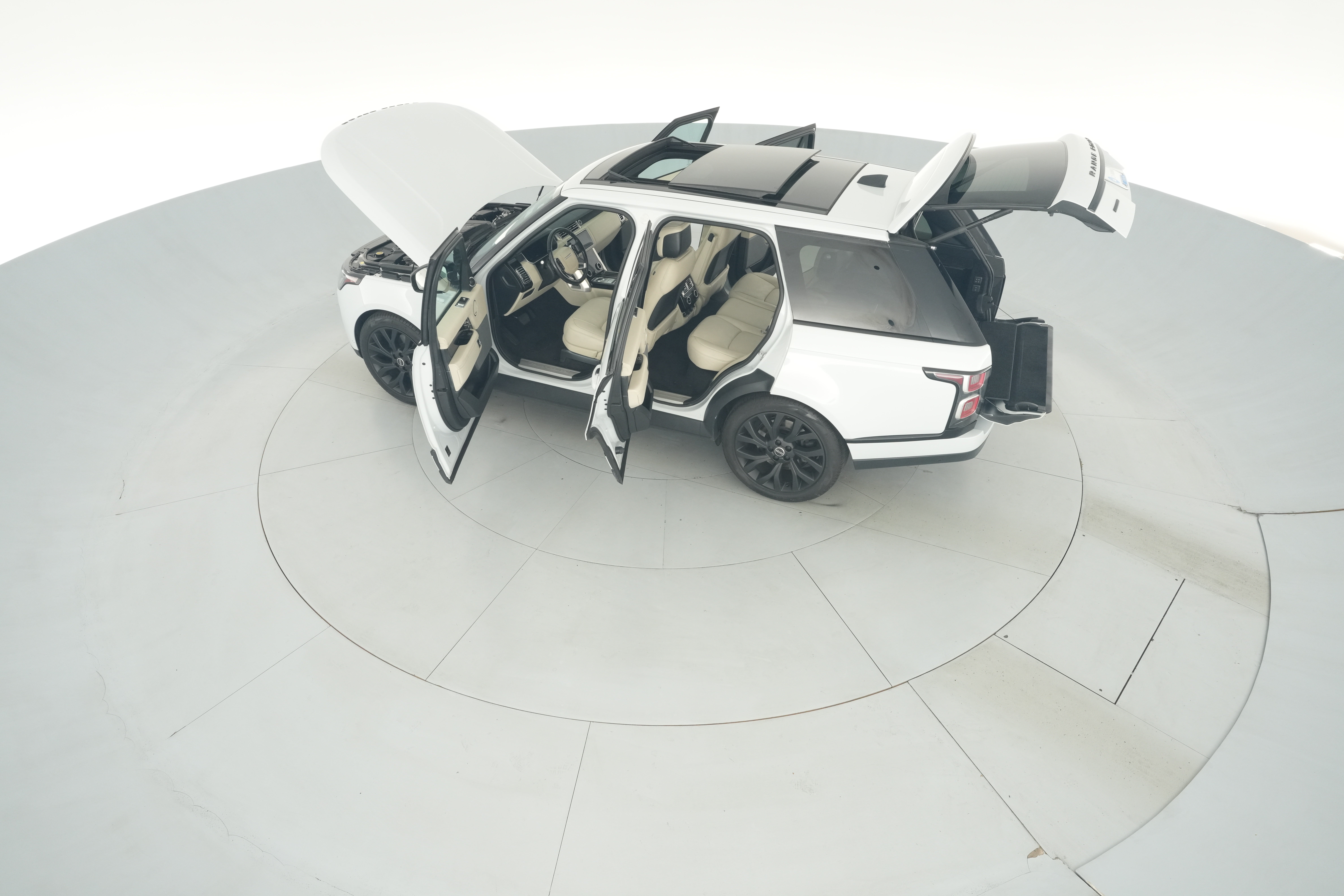 2018 Land Rover Range Rover Supercharged - Photo 49
