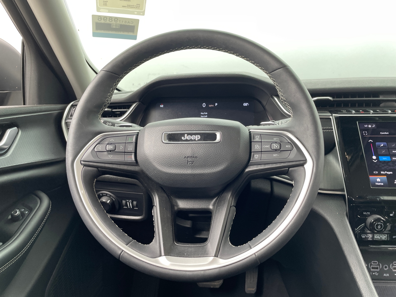 Thumbnail: 2023 Jeep Grand Cherokee - 5