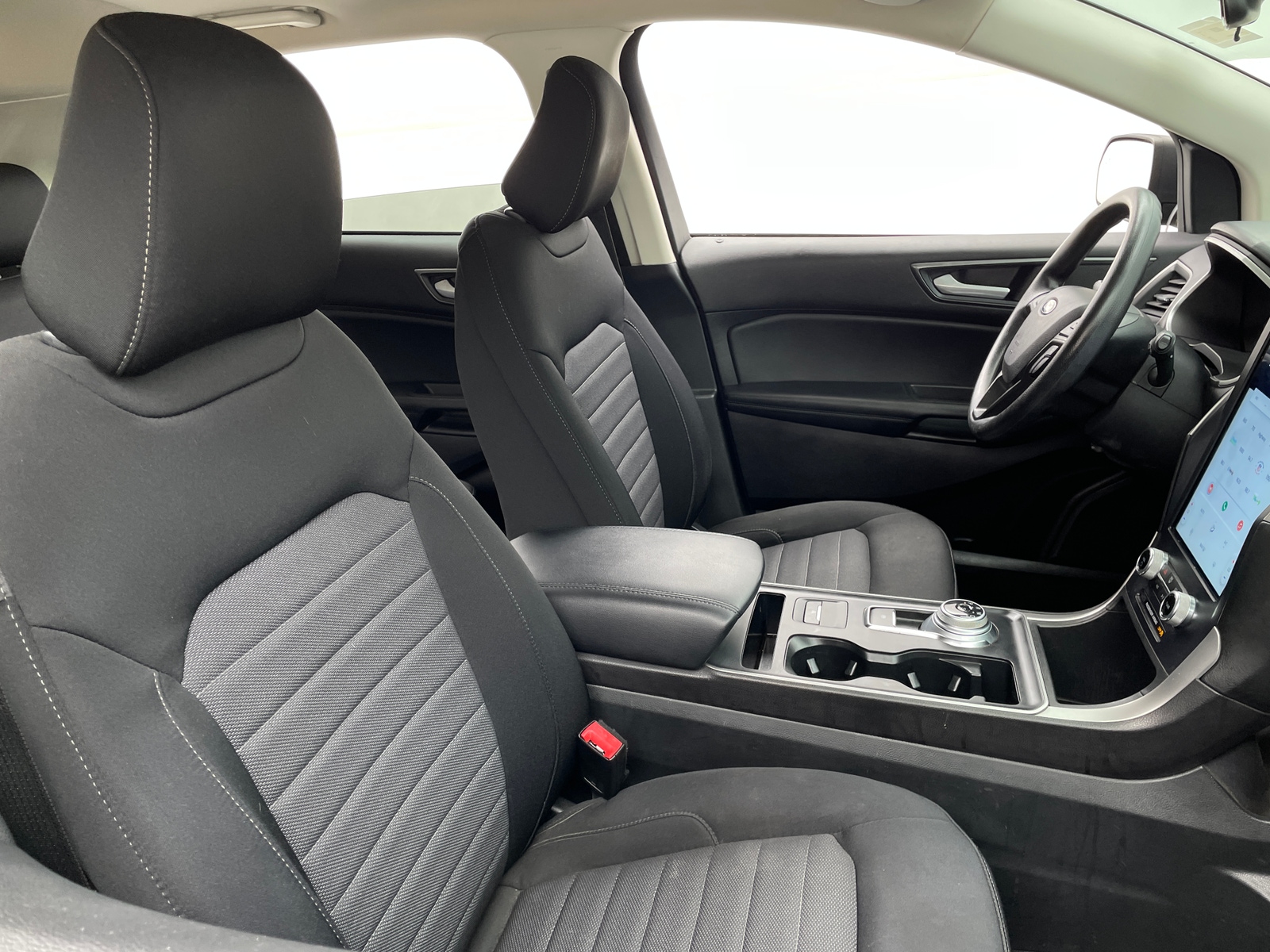 Thumbnail: 2021 Ford Edge - 2