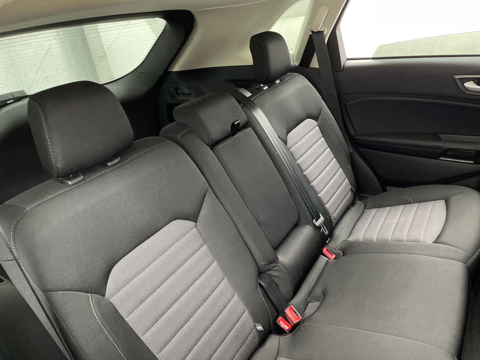Thumbnail: 2021 Ford Edge - 6