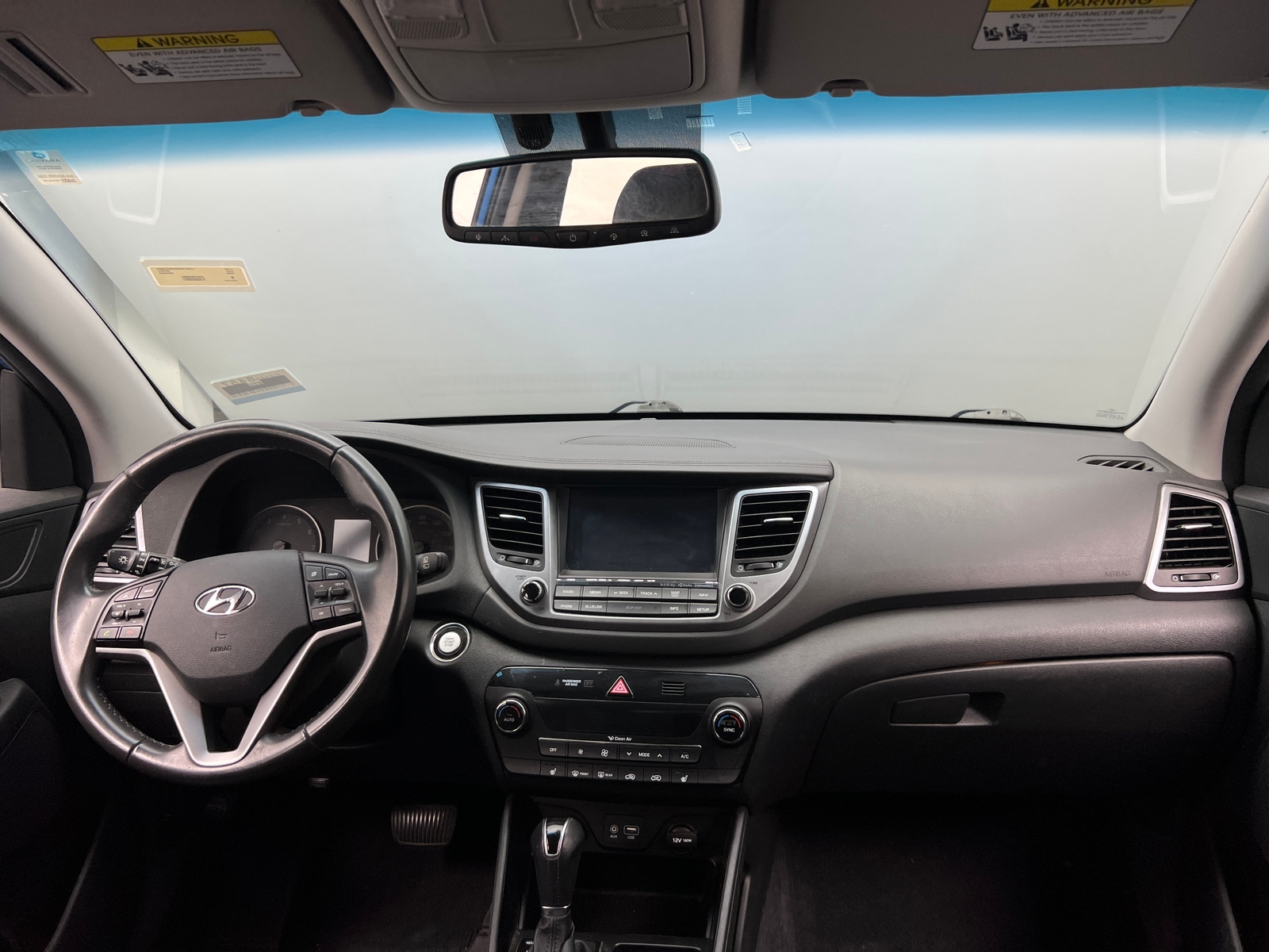 Thumbnail: 2017 Hyundai Tucson - 3