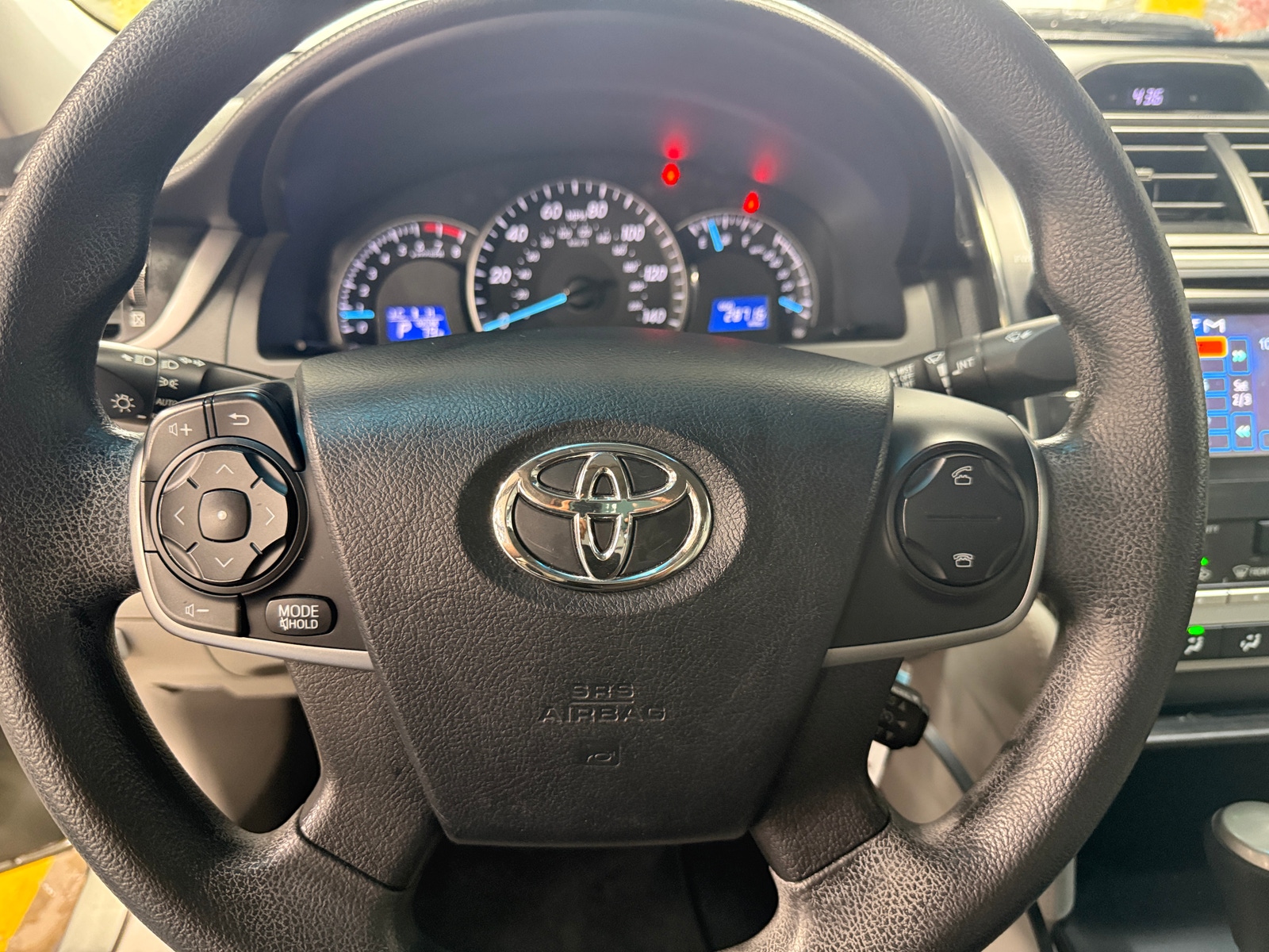 Thumbnail: 2012 Toyota Camry - 5