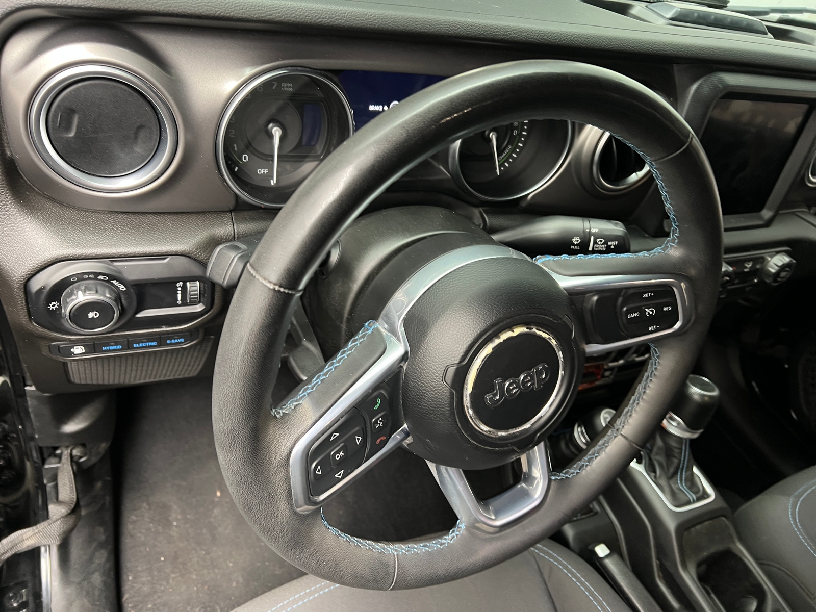Thumbnail: 2023 Jeep Wrangler - 5