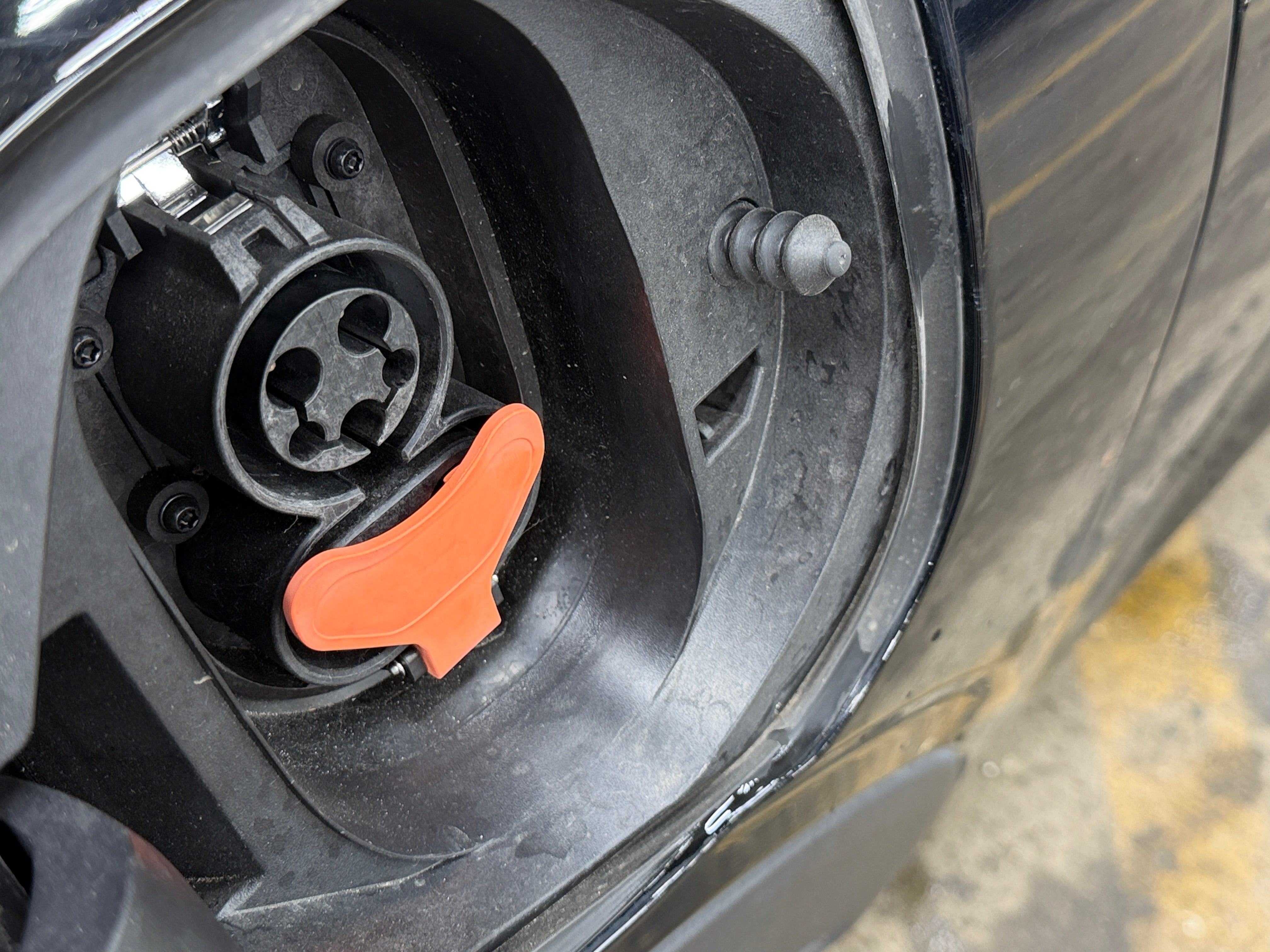 Used 2023 Chevrolet Bolt EUV Premier with VIN 1G1FZ6S04P4114403 for sale in Auburn, WA
